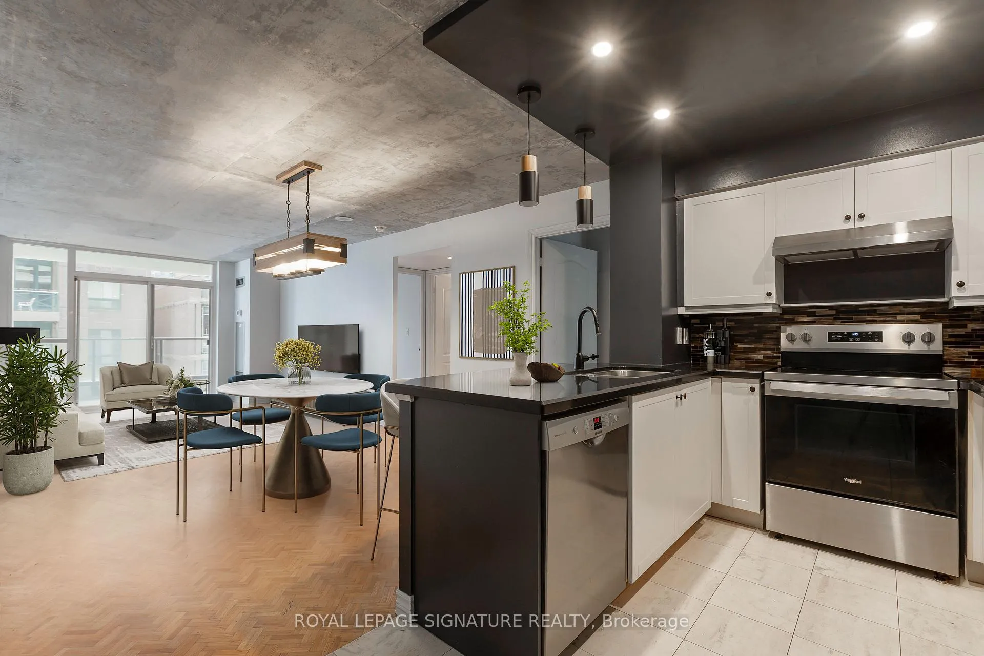 Photo 5 of Unit 606, 30 Hayden Street, Toronto, Church-Yonge Corridor — HOMEH