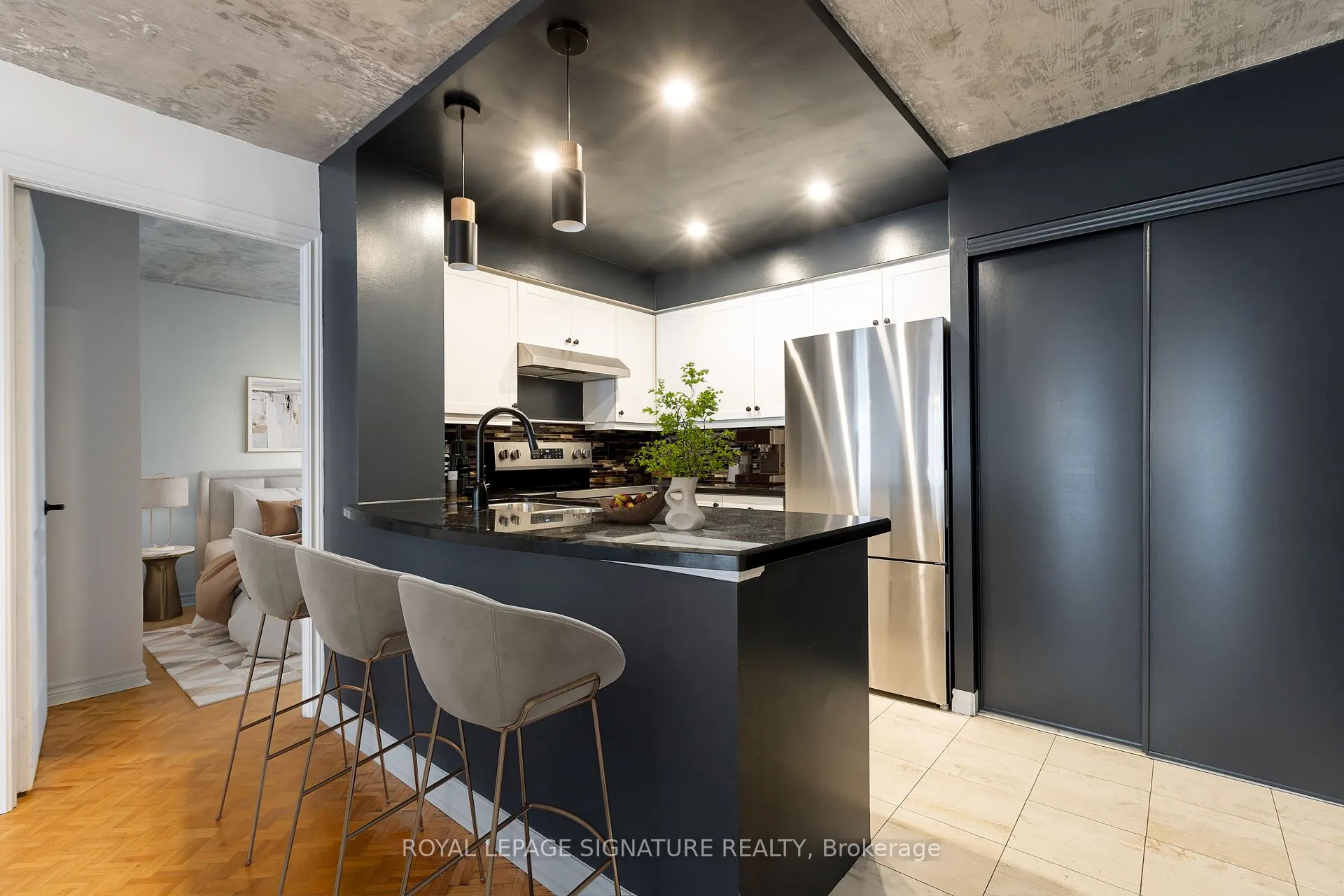Photo 6 of Unit 606, 30 Hayden Street, Toronto, Church-Yonge Corridor — HOMEH