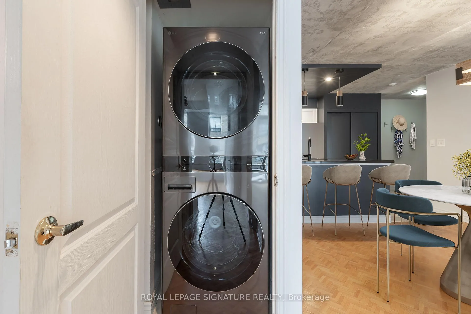 Photo 10 of Unit 606, 30 Hayden Street, Toronto, Church-Yonge Corridor — HOMEH