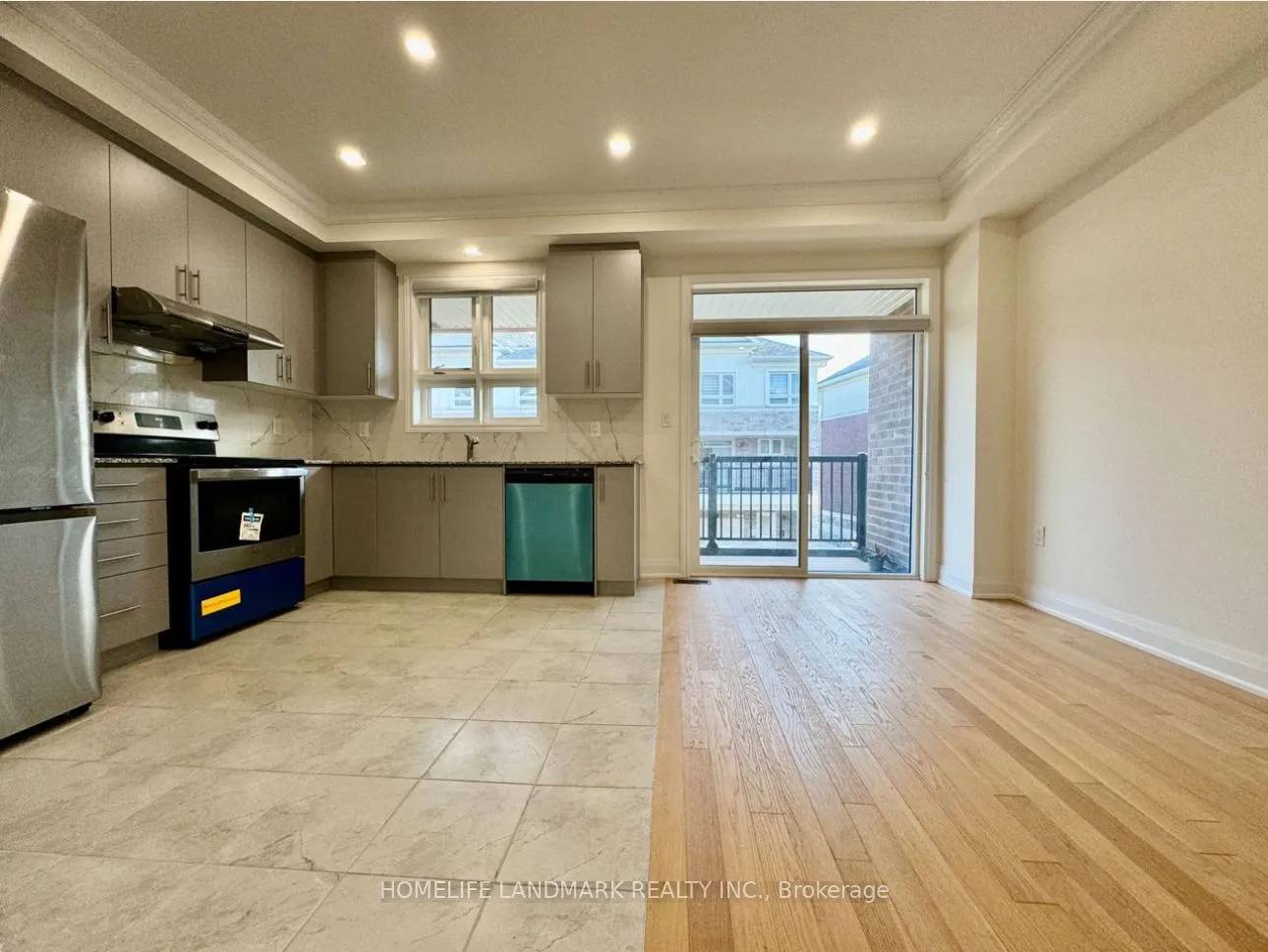 Photo 6 of 79 Massachusetts Lane, Markham, Wismer — HOMEH