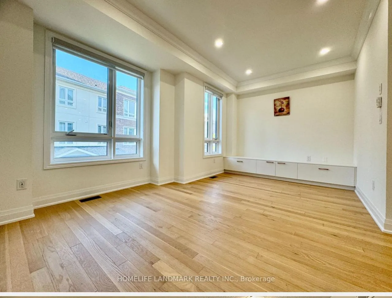 Photo 8 of 79 Massachusetts Lane, Markham, Wismer — HOMEH