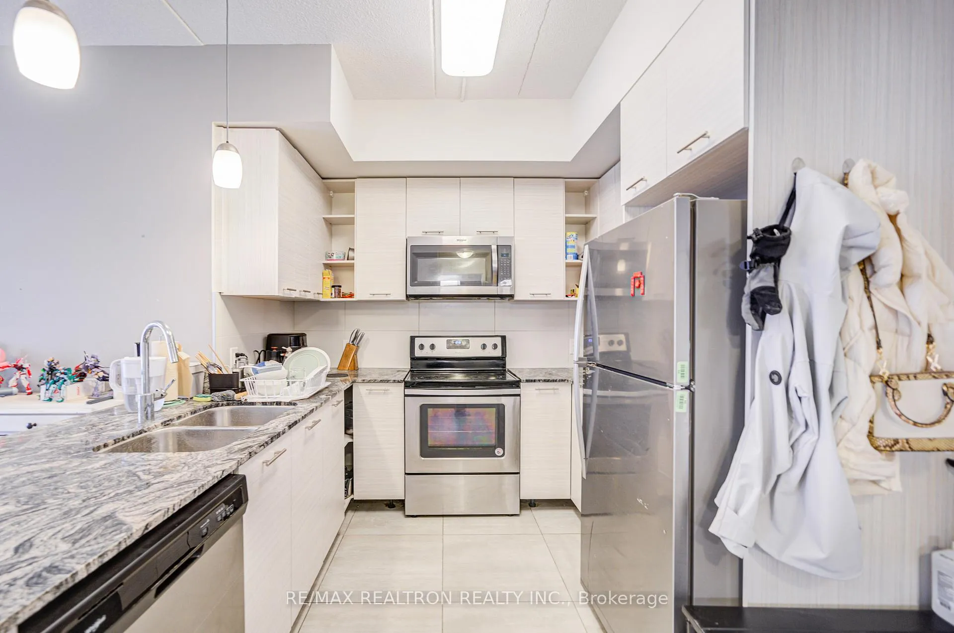 Photo 7 of Unit 519, 251 Hemlock Street, Waterloo, Beechwood/University — HOMEH