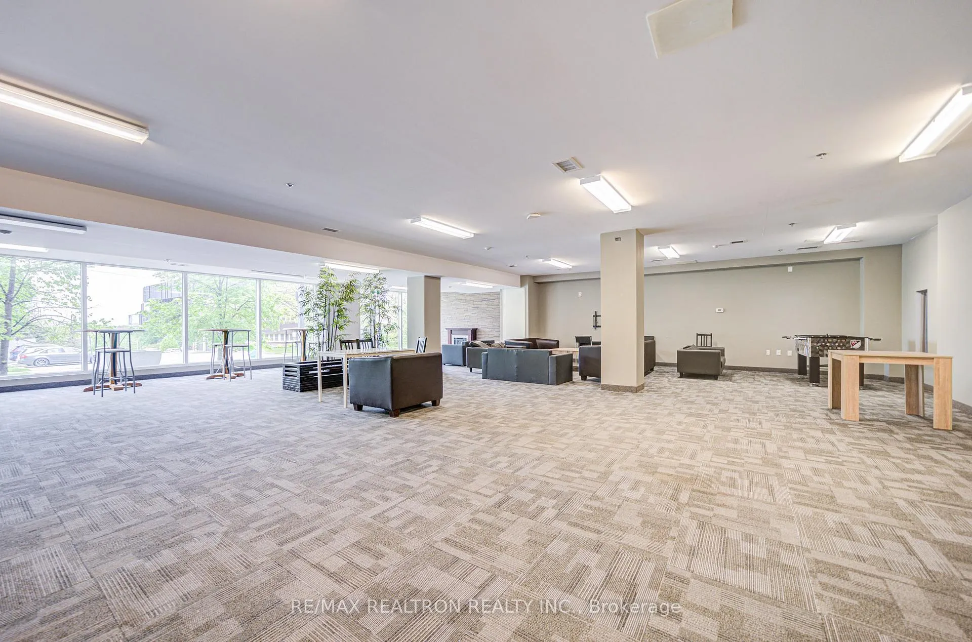 Photo 33 of Unit 519, 251 Hemlock Street, Waterloo, Beechwood/University — HOMEH