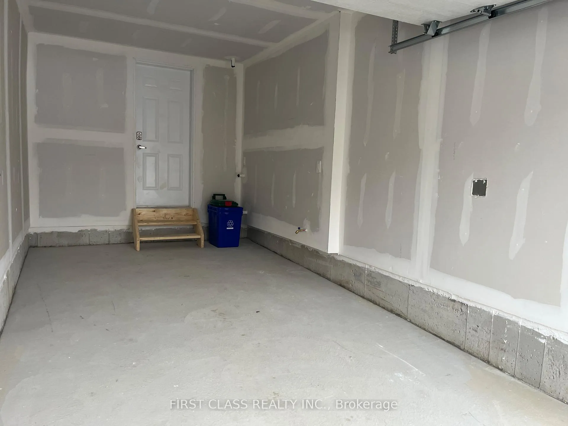 Photo 16 of 34 Freeman Williams Street, Markham, Angus Glen — HOMEH