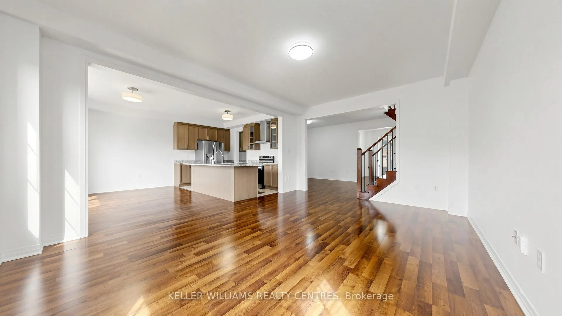 Photo 10 of 3 Pridham Place, New Tecumseth, Tottenham — HOMEH