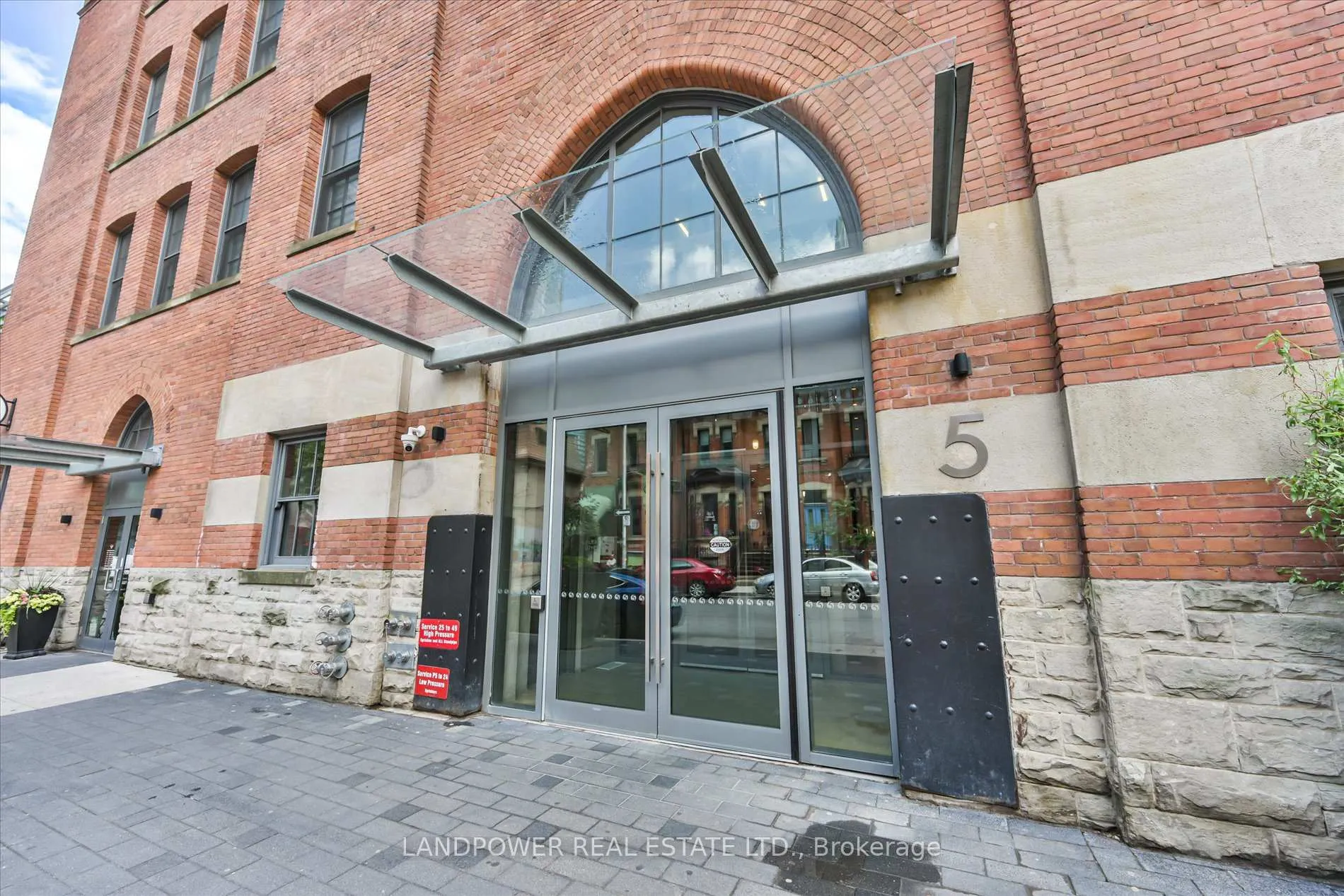 Photo 2 of Unit 2802, 5 St Joseph Street, Toronto, Bay Street Corridor — HOMEH