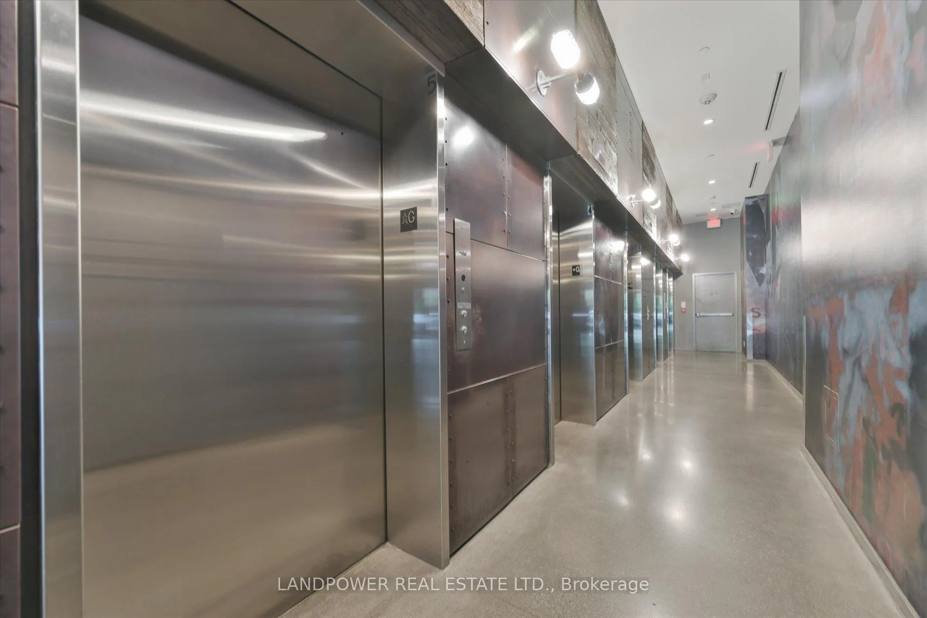 Photo 3 of Unit 2802, 5 St Joseph Street, Toronto, Bay Street Corridor — HOMEH
