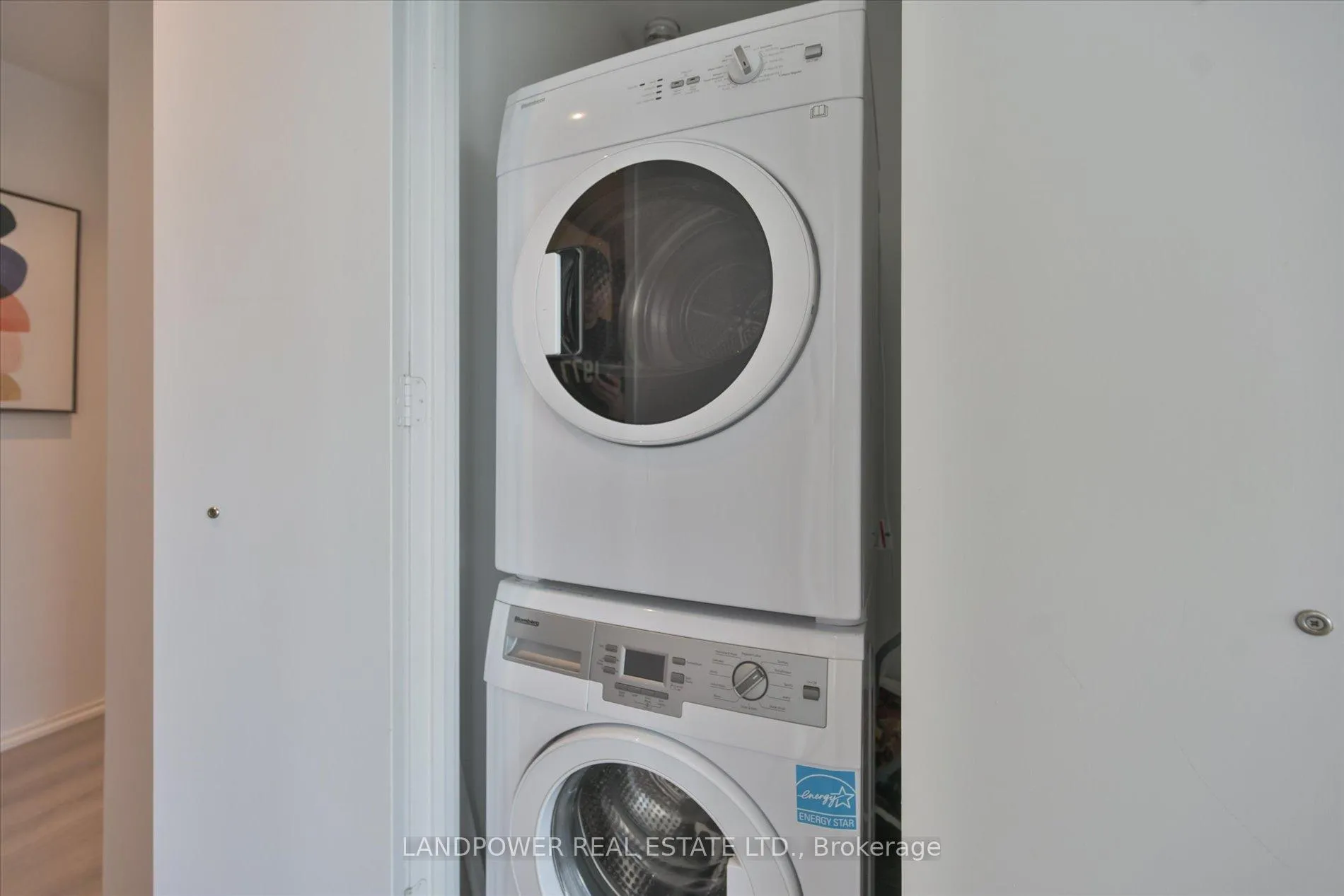 Photo 18 of Unit 2802, 5 St Joseph Street, Toronto, Bay Street Corridor — HOMEH