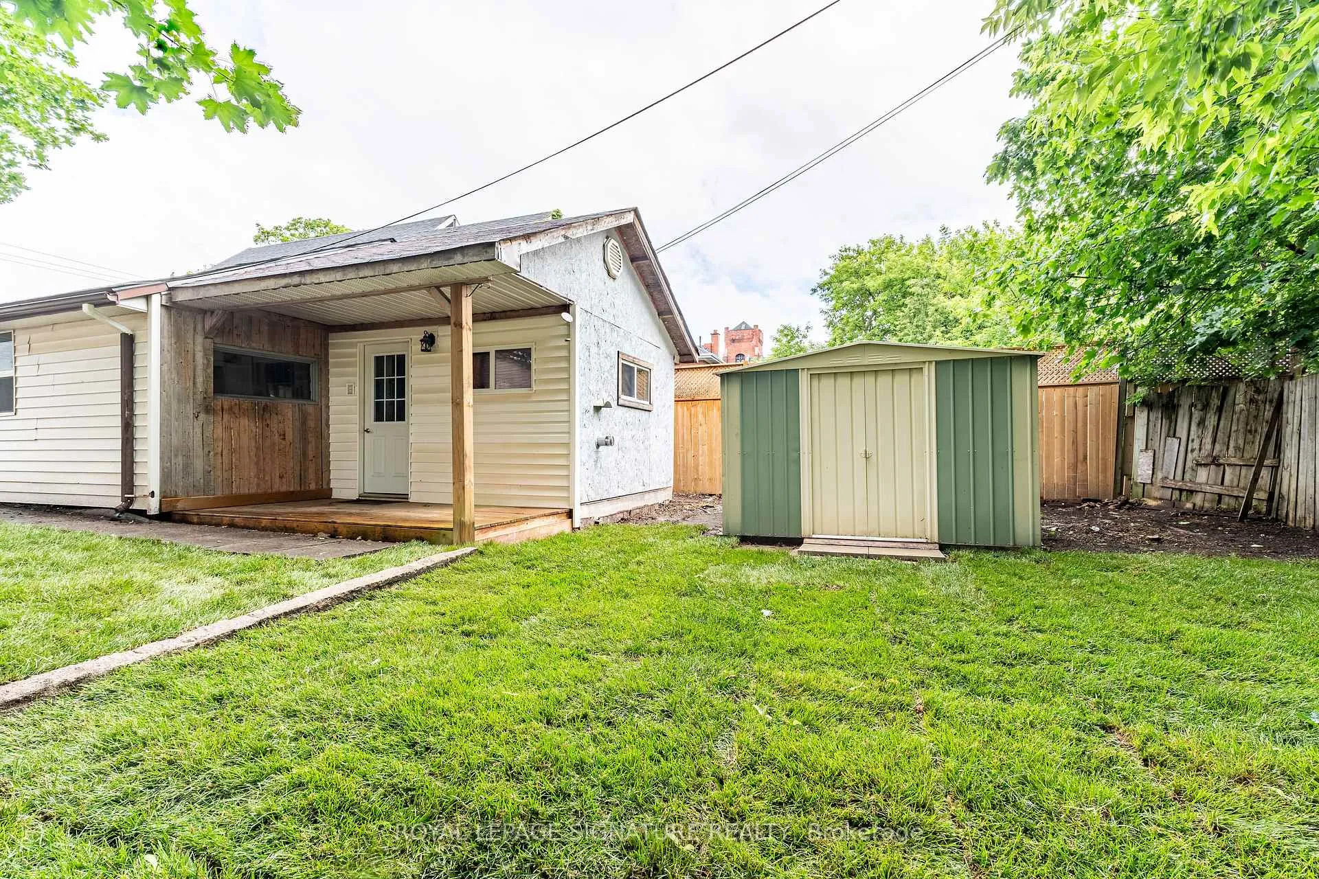 Photo 36 of 195 Rubidge Street, Peterborough, Town Ward 3 — HOMEH