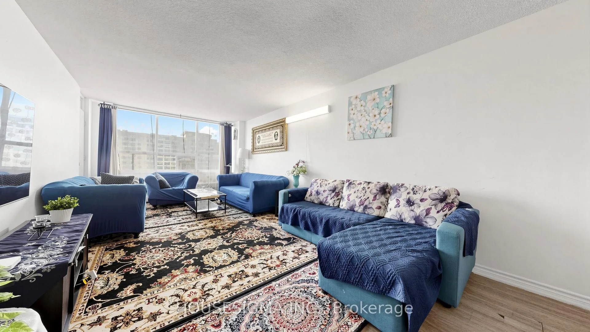 Photo 6 of Unit 1811, 340 Dixon Road, Etobicoke, Kingsview Village-The Westway — HOMEH