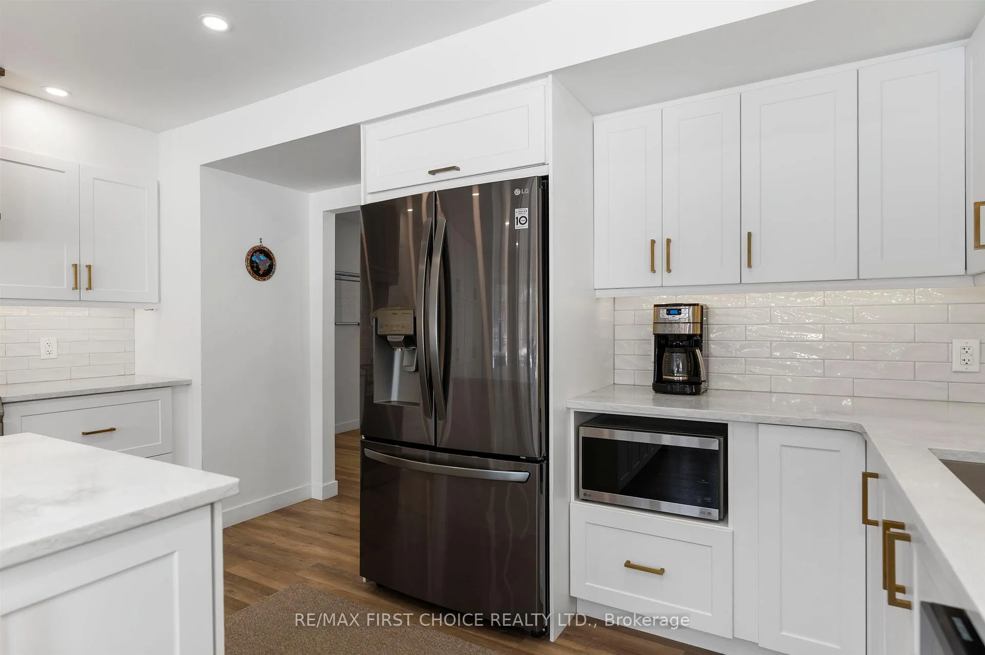 Photo 18 of 1009 Riverdale Road, Thunder Bay, Riverdale Road — HOMEH