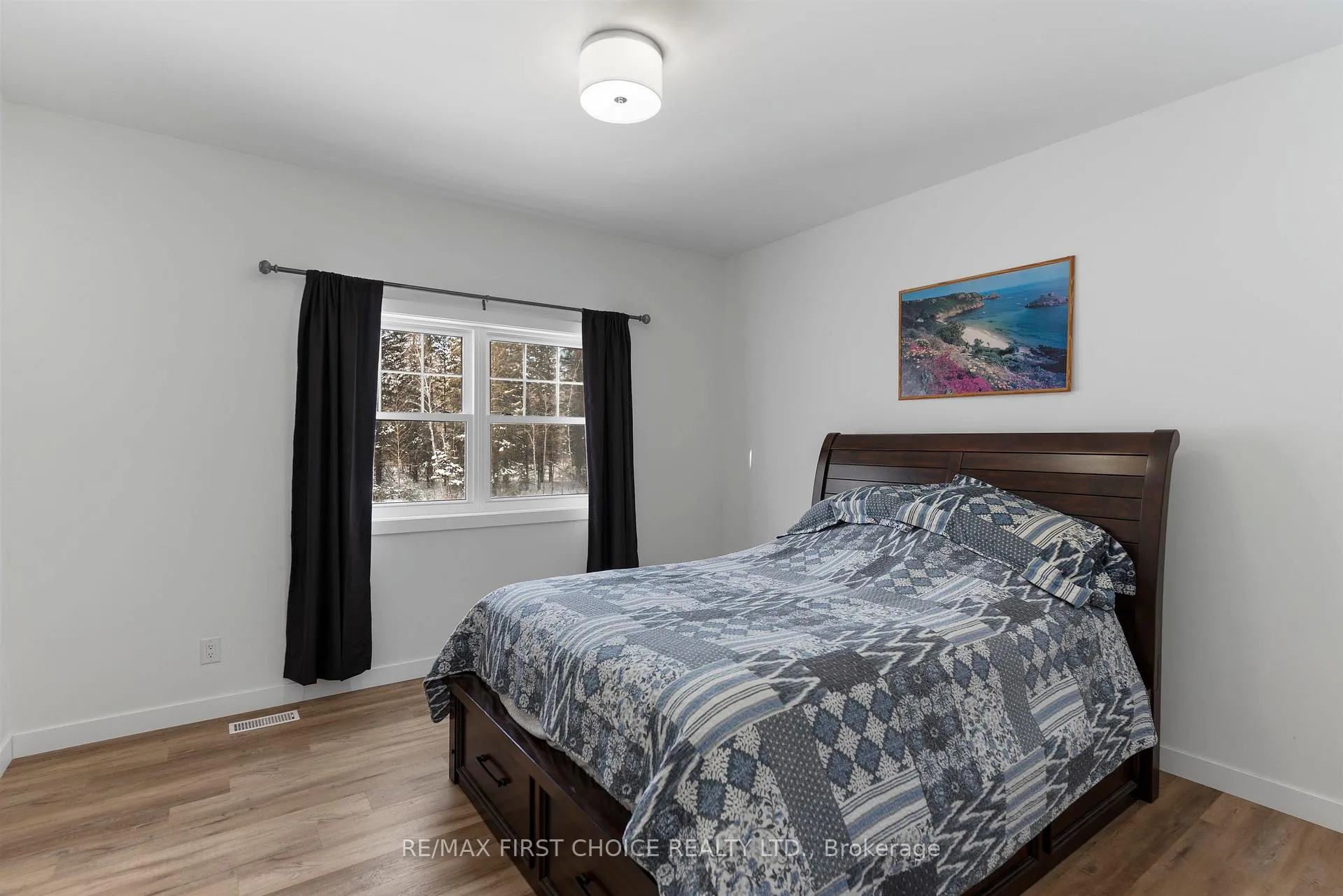 Photo 31 of 1009 Riverdale Road, Thunder Bay, Riverdale Road — HOMEH