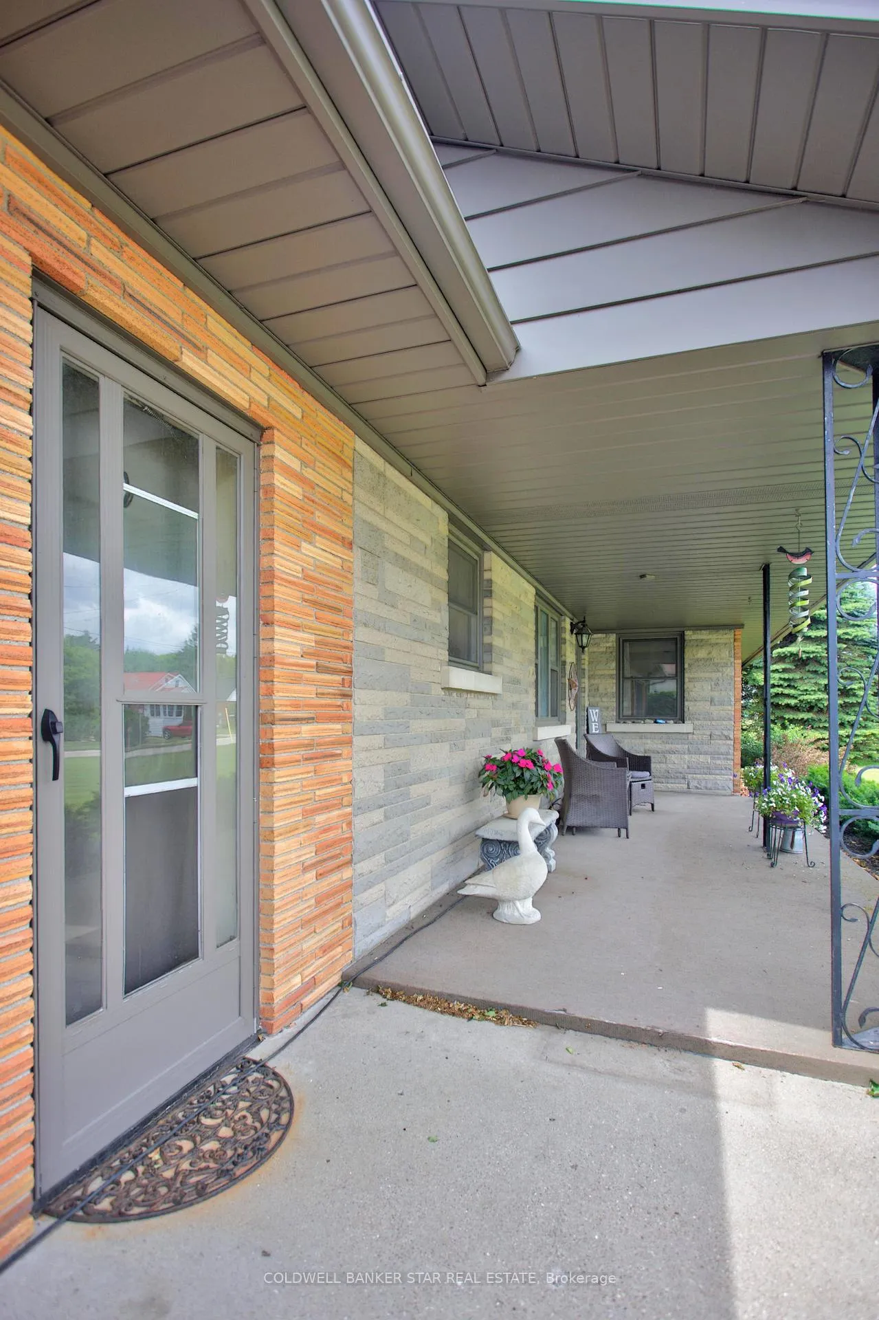 Photo 6 of 11047 Miller Road, Dutton/Dunwich, Dutton — HOMEH