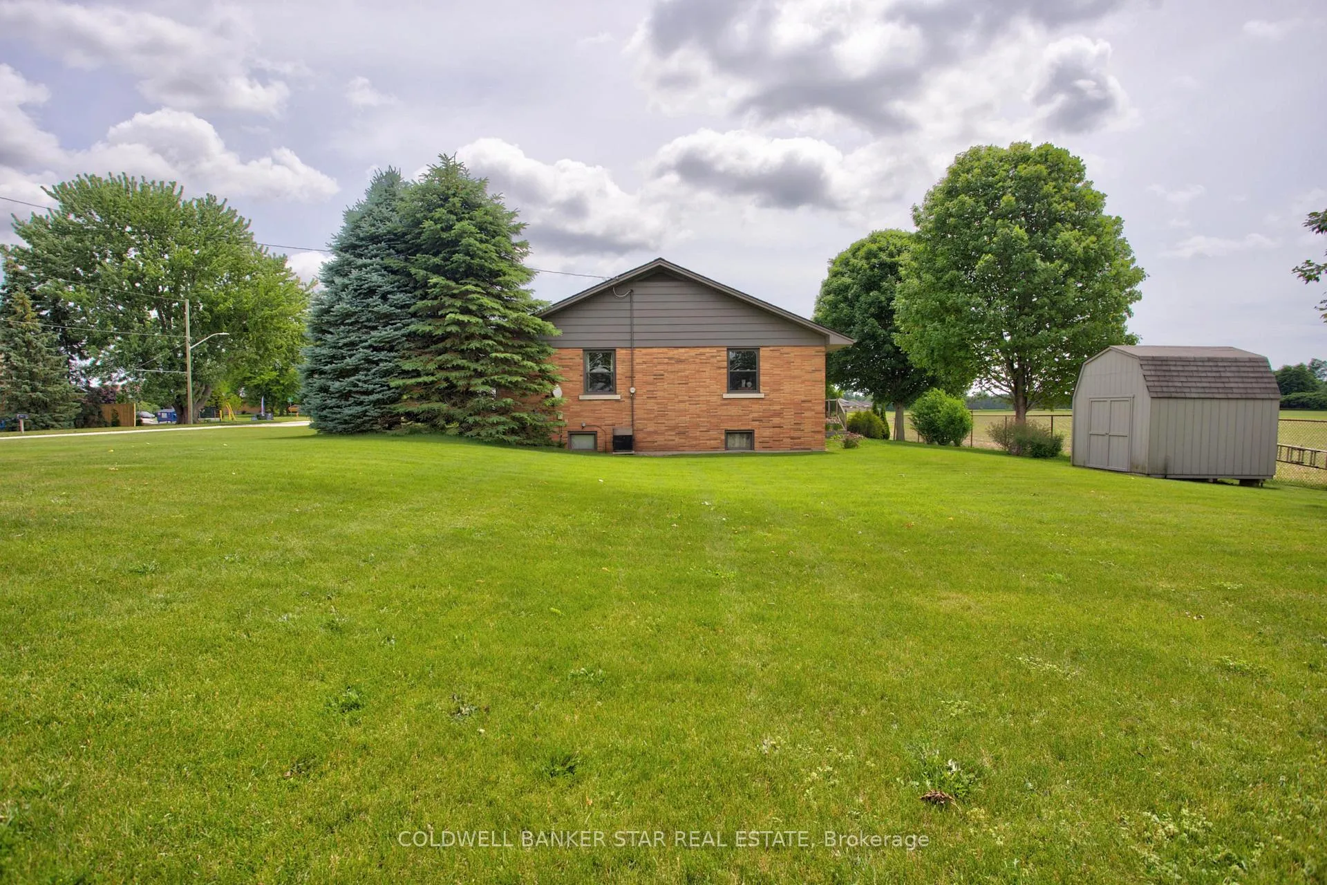 Photo 34 of 11047 Miller Road, Dutton/Dunwich, Dutton — HOMEH