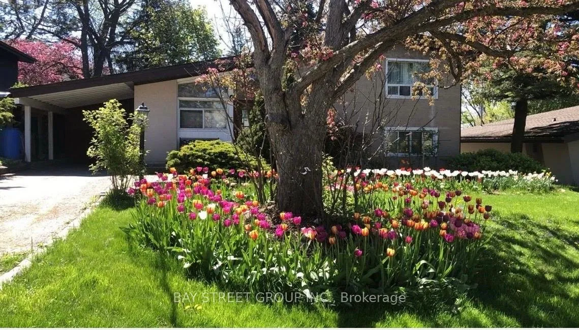Front of 5 Cottonwood Drive