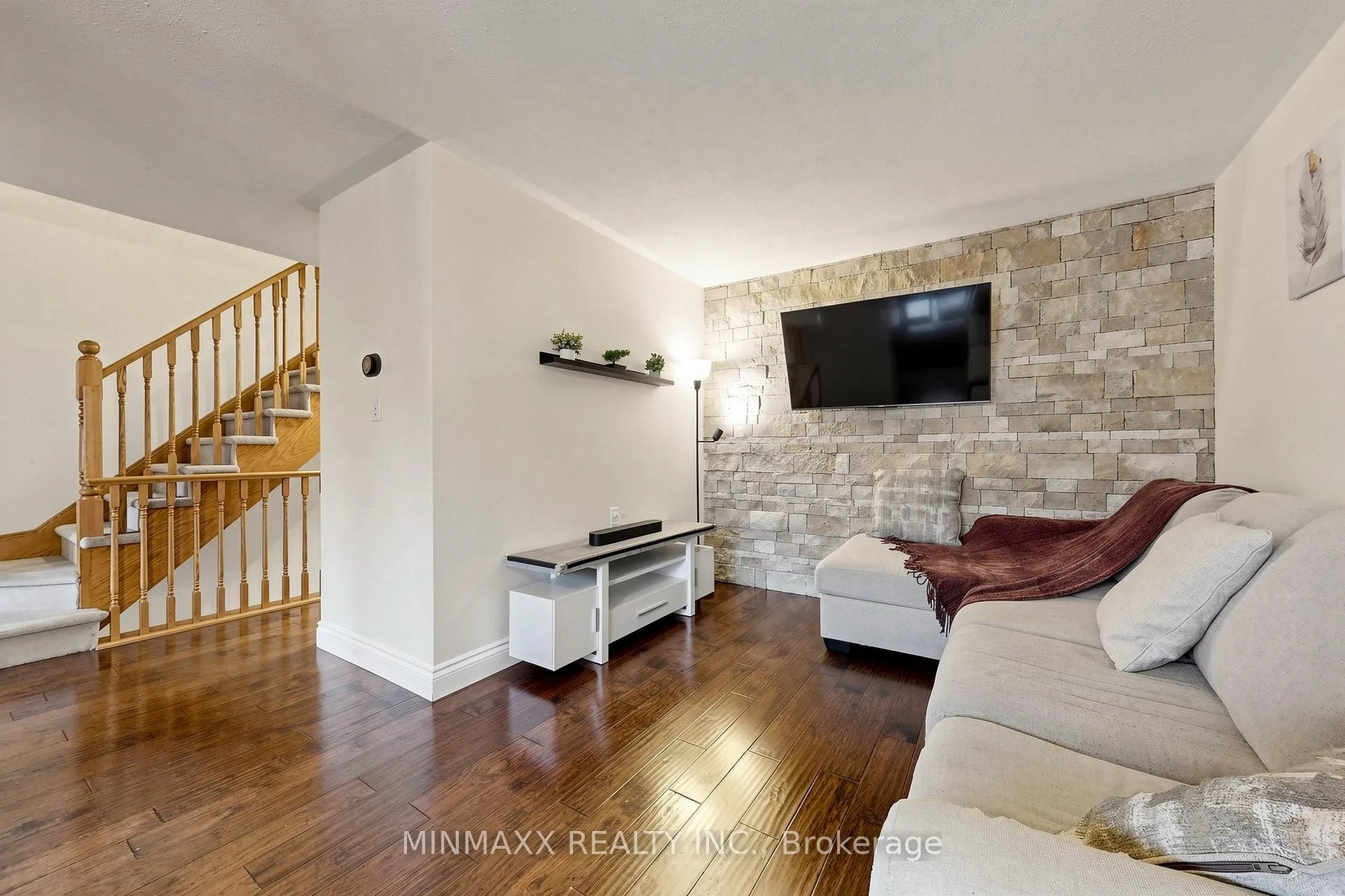 Photo 6 of 636 Frank Place, Milton, Harrison — HOMEH