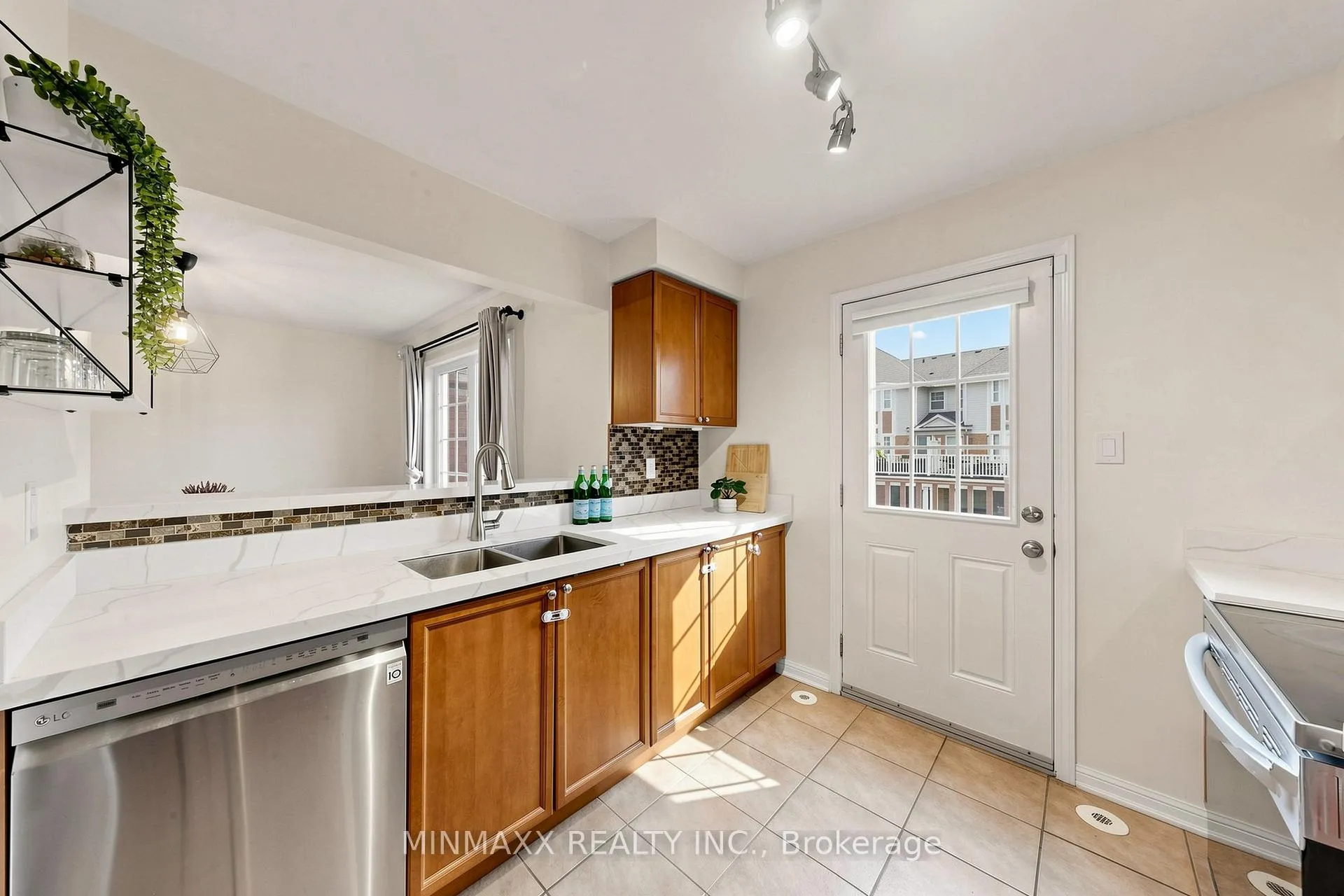 Photo 12 of 636 Frank Place, Milton, Harrison — HOMEH