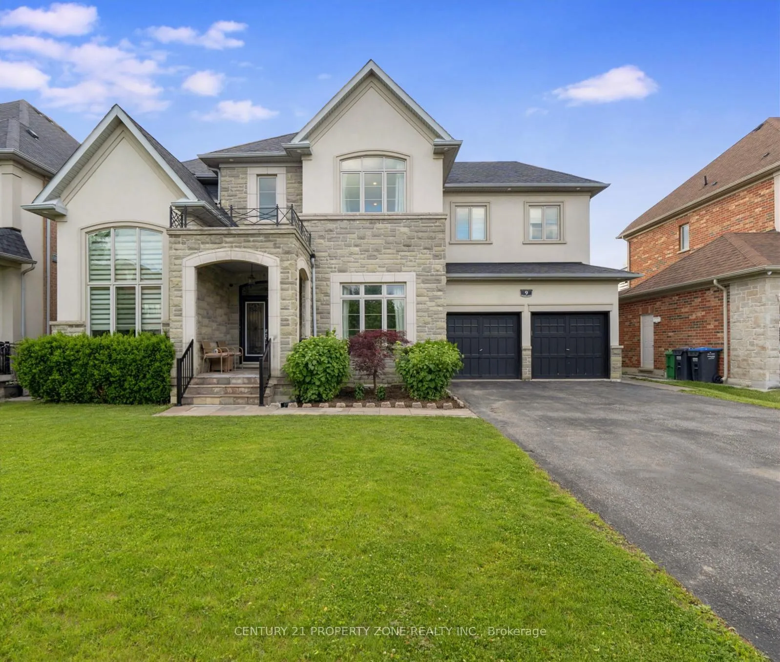 Photo 1 of 9 Kelways Circle, Brampton, Bram East — HOMEH