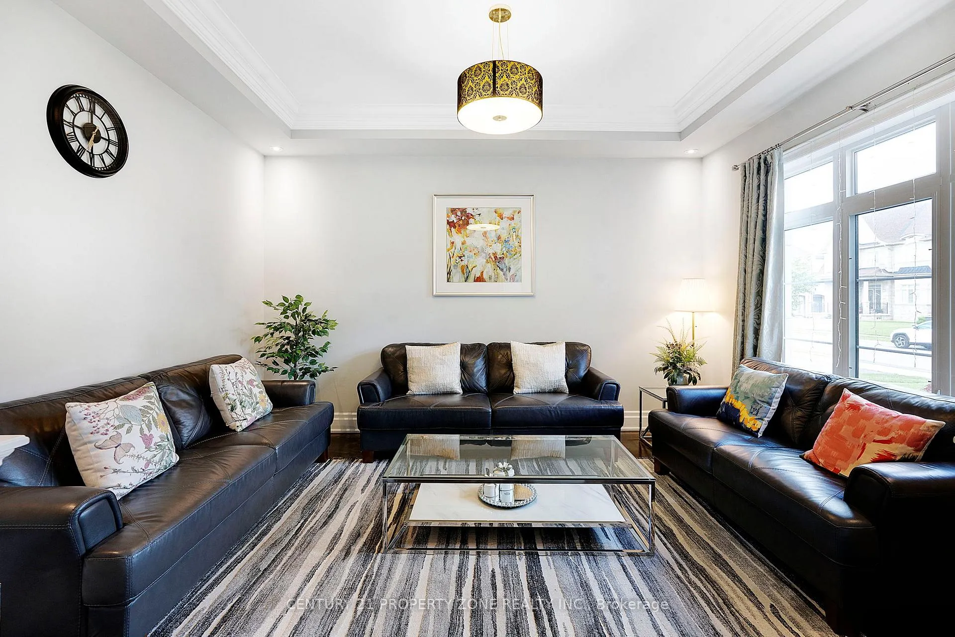 Photo 4 of 9 Kelways Circle, Brampton, Bram East — HOMEH