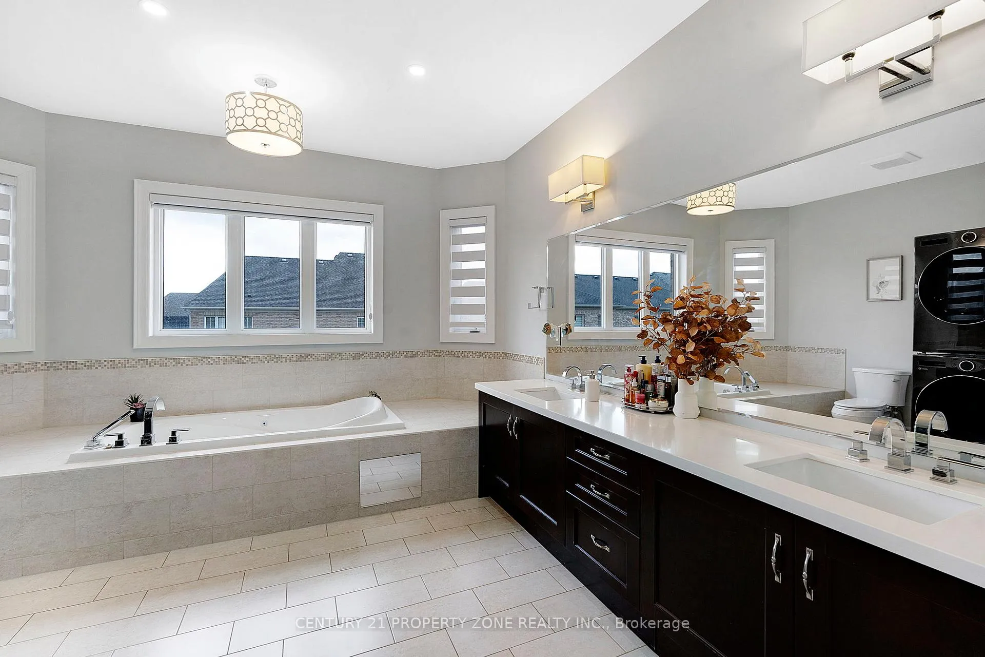 Photo 20 of 9 Kelways Circle, Brampton, Bram East — HOMEH