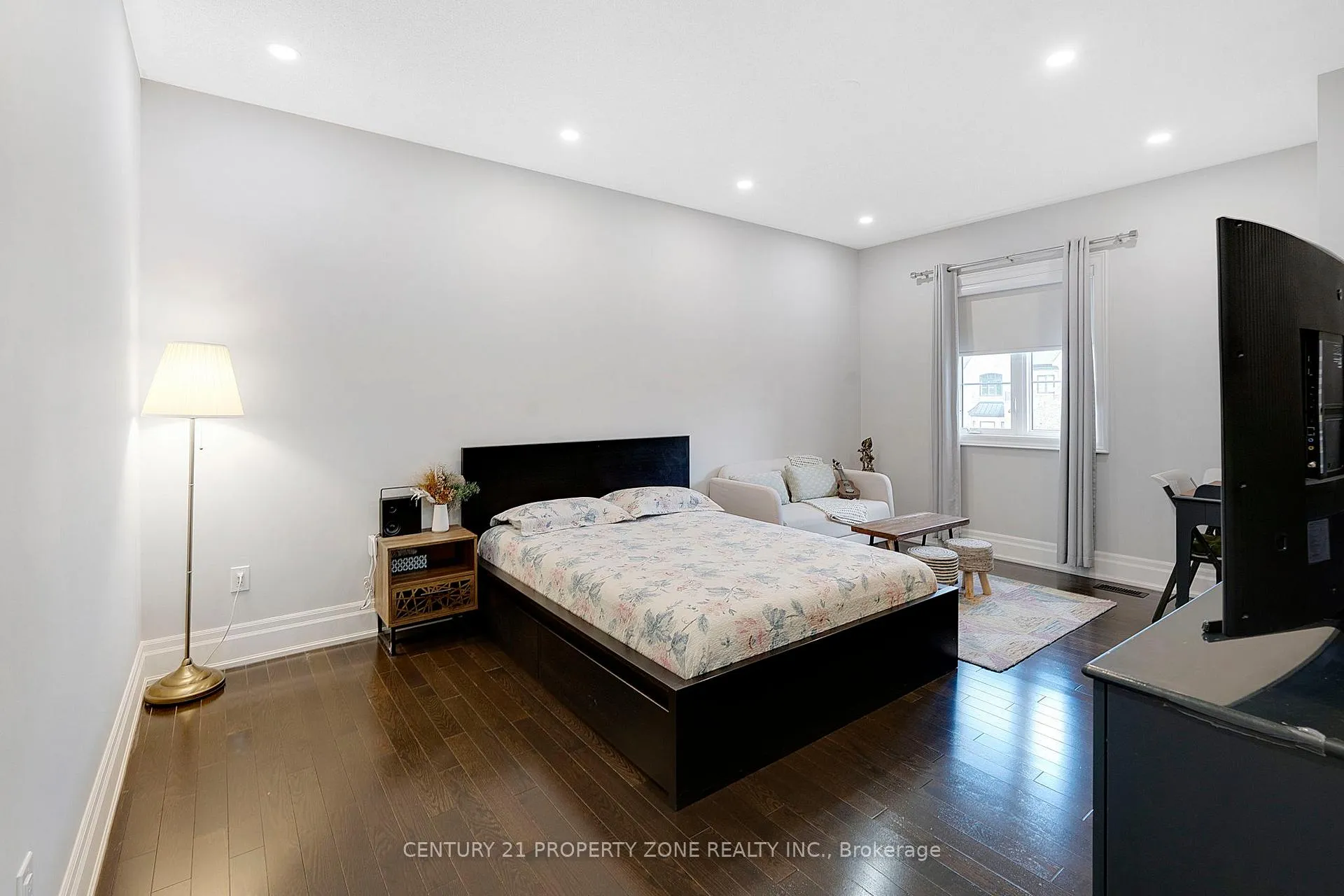 Photo 26 of 9 Kelways Circle, Brampton, Bram East — HOMEH