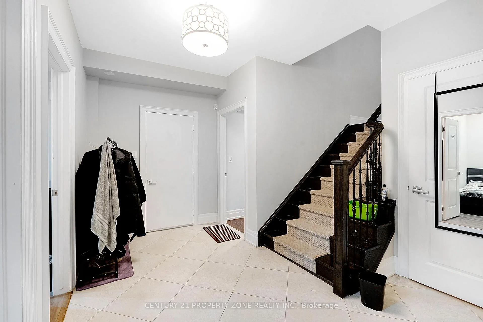 Photo 32 of 9 Kelways Circle, Brampton, Bram East — HOMEH