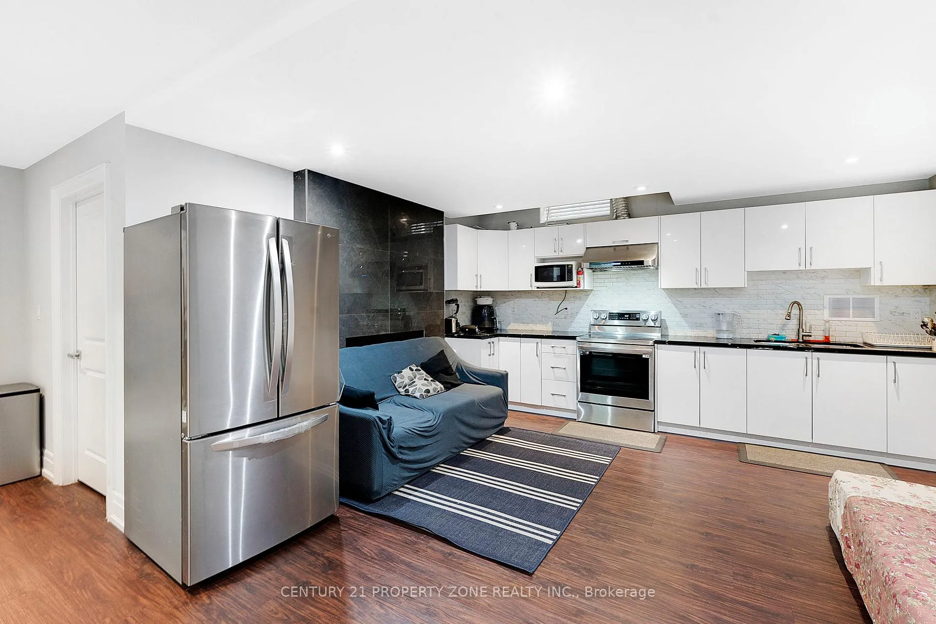 Photo 33 of 9 Kelways Circle, Brampton, Bram East — HOMEH