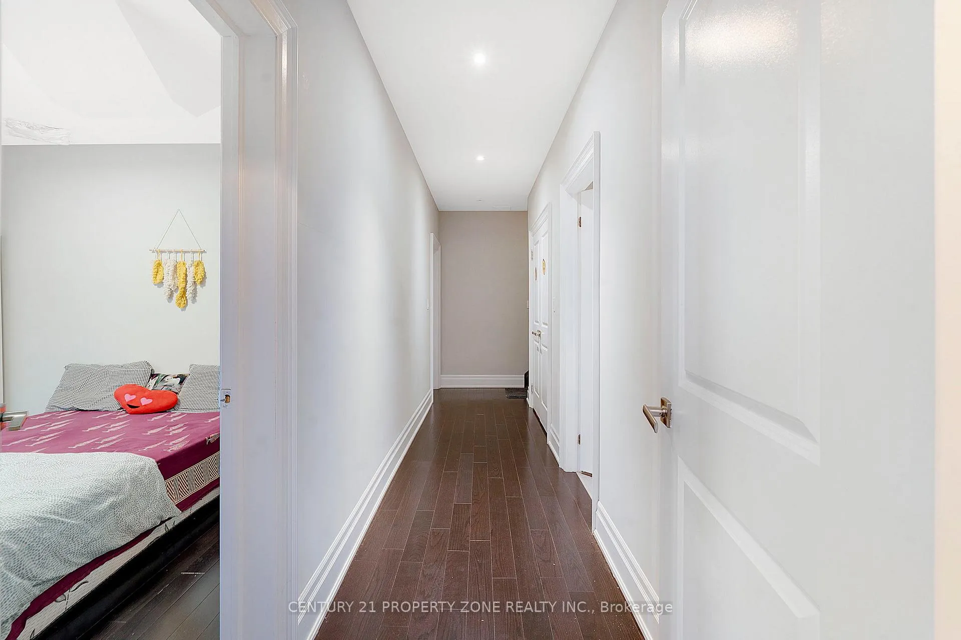 Photo 34 of 9 Kelways Circle, Brampton, Bram East — HOMEH