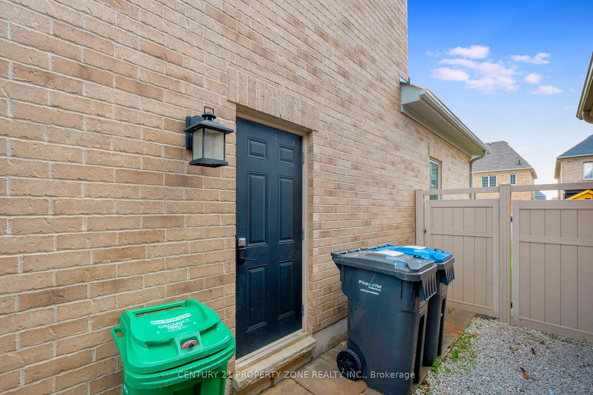 Photo 40 of 9 Kelways Circle, Brampton, Bram East — HOMEH