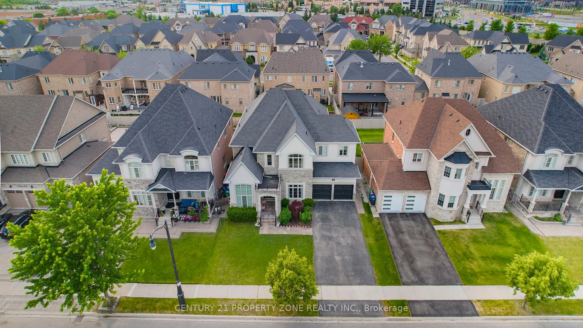 Photo 43 of 9 Kelways Circle, Brampton, Bram East — HOMEH