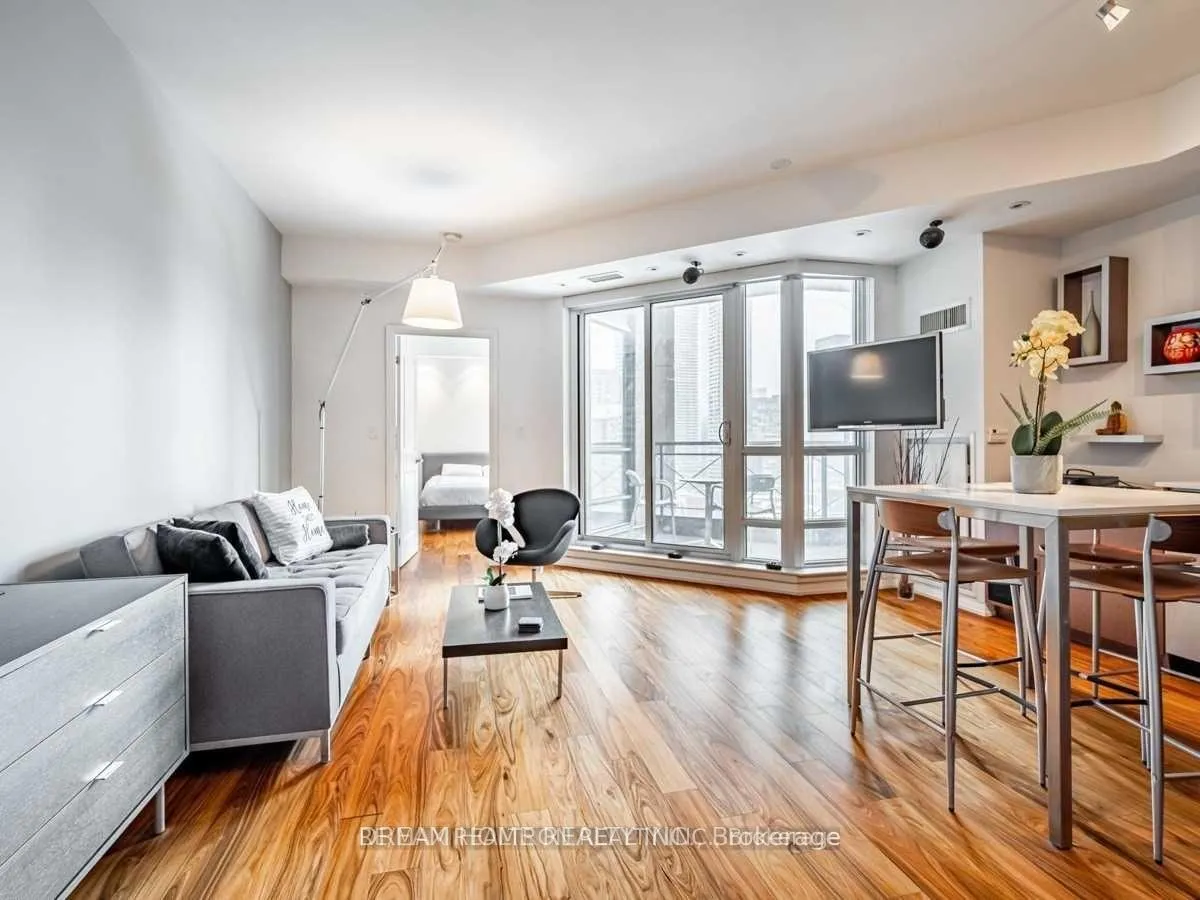 Photo 12 of Unit 1501, 35 Hayden Street, Toronto, Church-Yonge Corridor — HOMEH