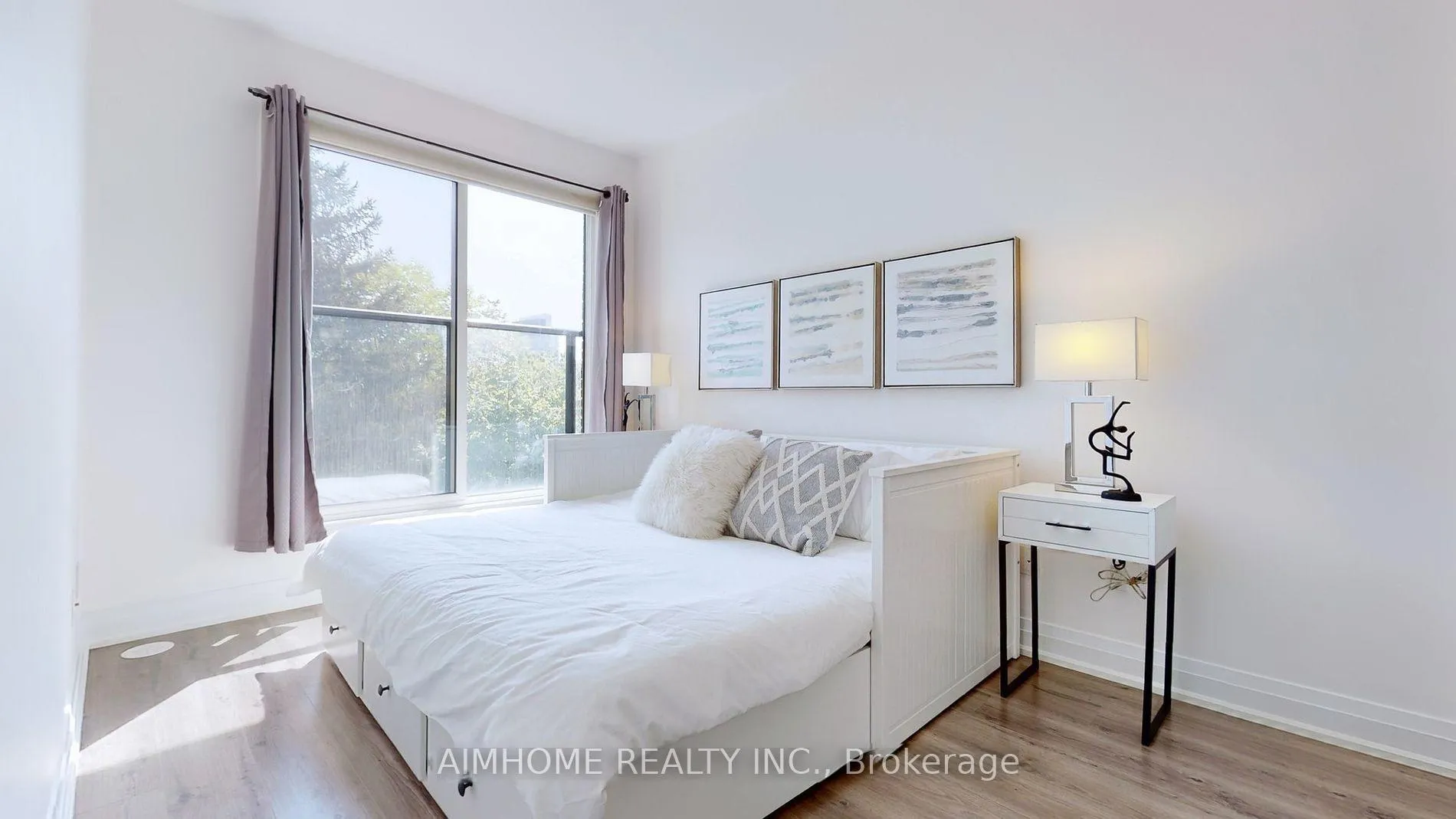 Photo 15 of Unit 28, 780 Sheppard Avenue E, North York, Bayview Village — HOMEH