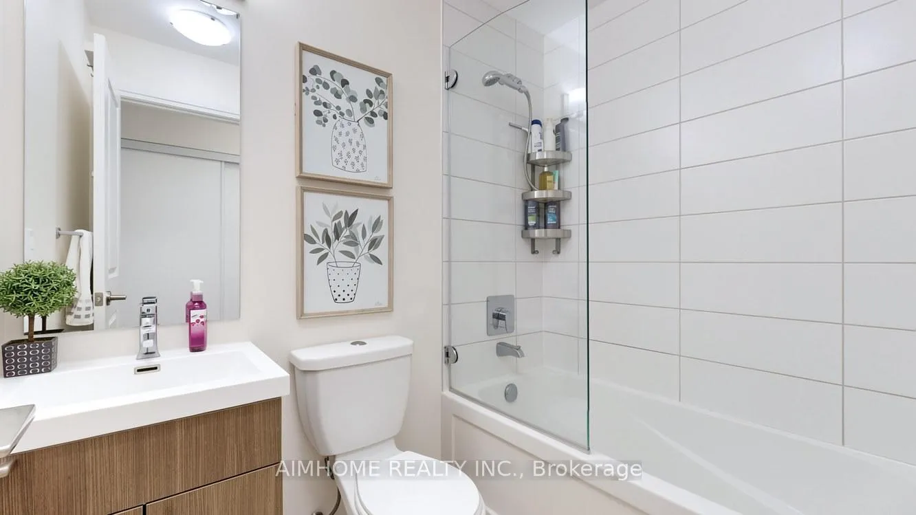 Photo 21 of Unit 28, 780 Sheppard Avenue E, North York, Bayview Village — HOMEH