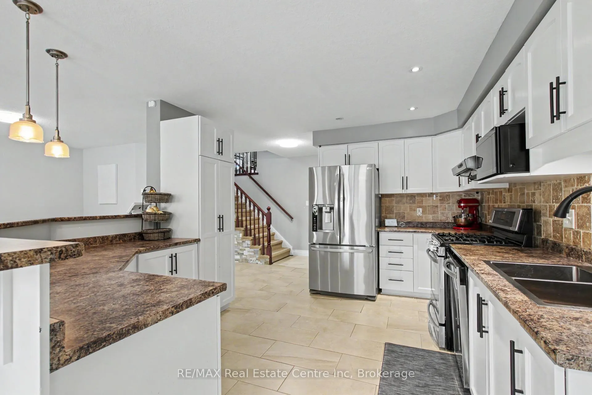 Photo 15 of 50 Forler Street, Wilmot — HOMEH