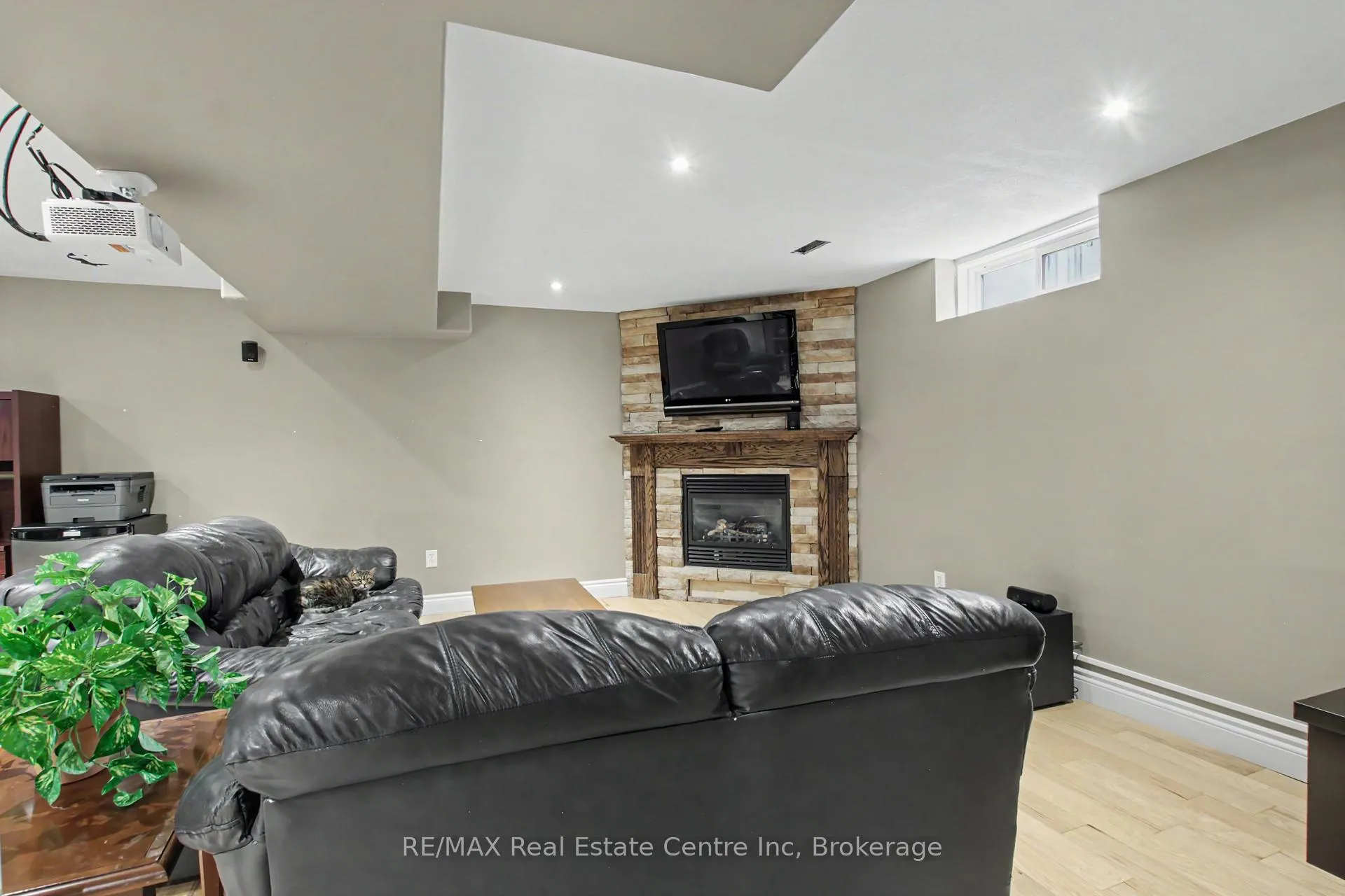 Photo 34 of 50 Forler Street, Wilmot — HOMEH