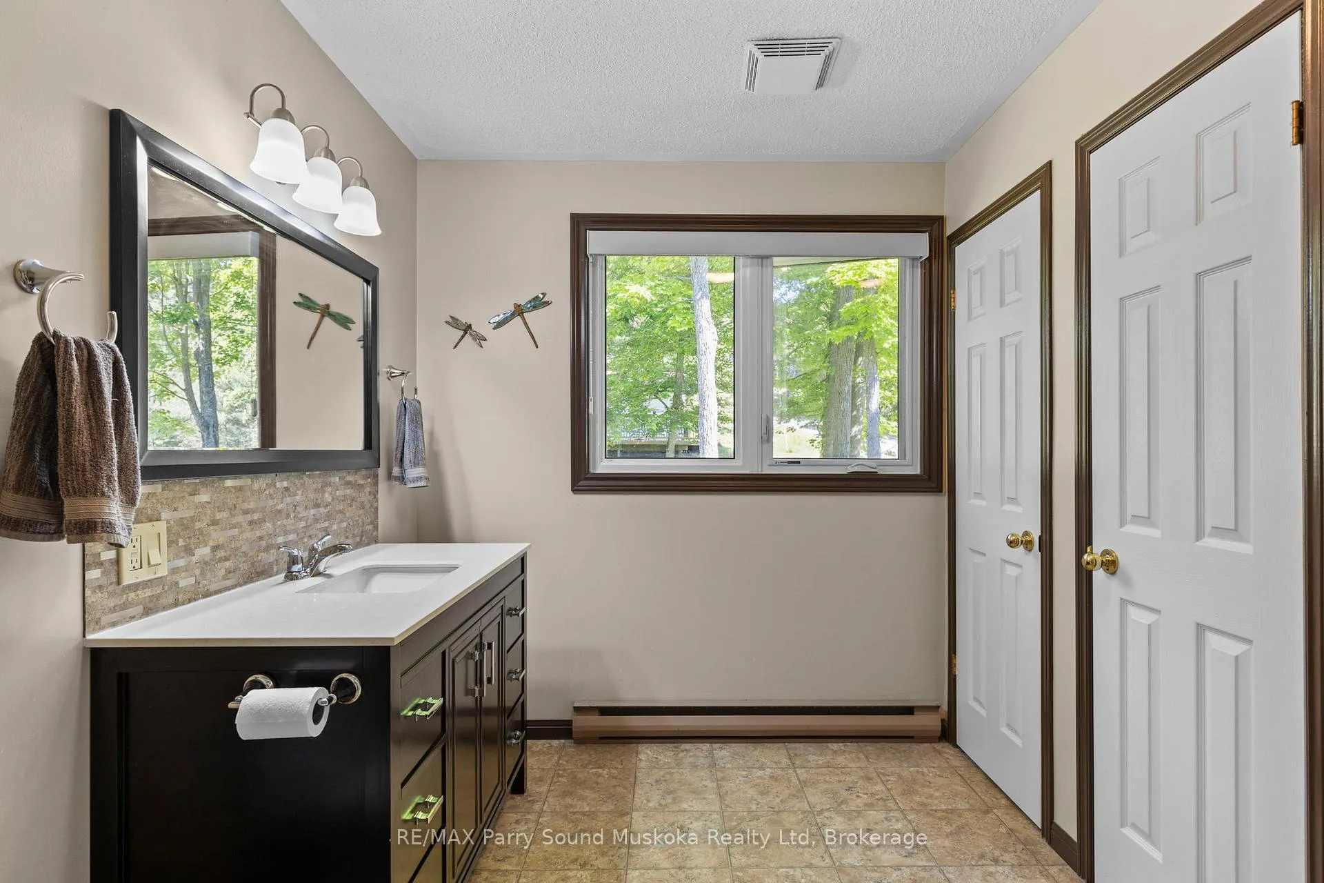 Photo 12 of 40 Hammel Avenue, McDougall — HOMEH
