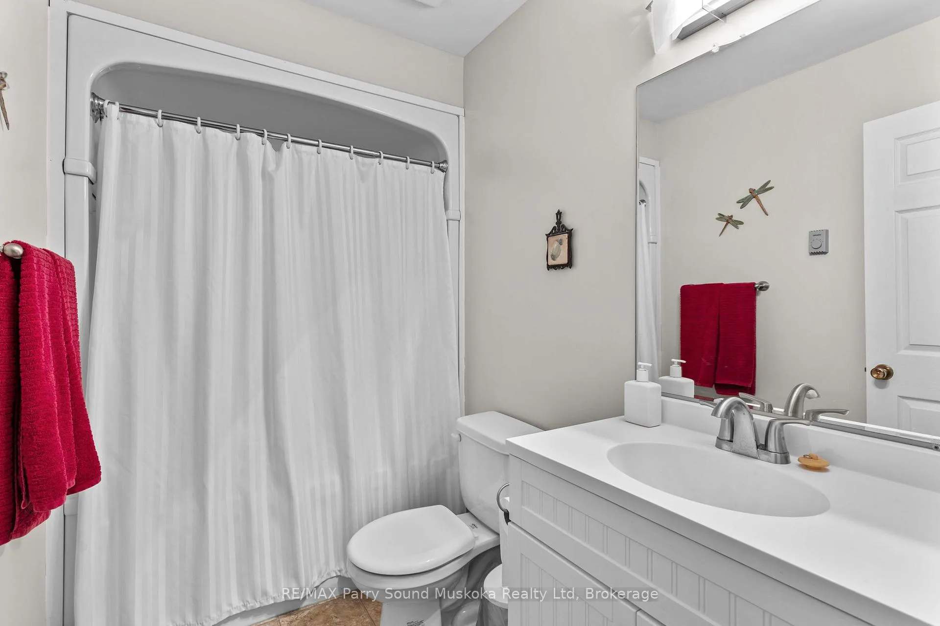 Photo 16 of 40 Hammel Avenue, McDougall — HOMEH