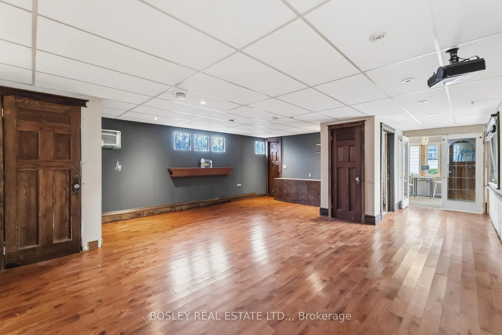 Photo 17 of 230 Pelham Road, St. Catharines, Western Hill — HOMEH