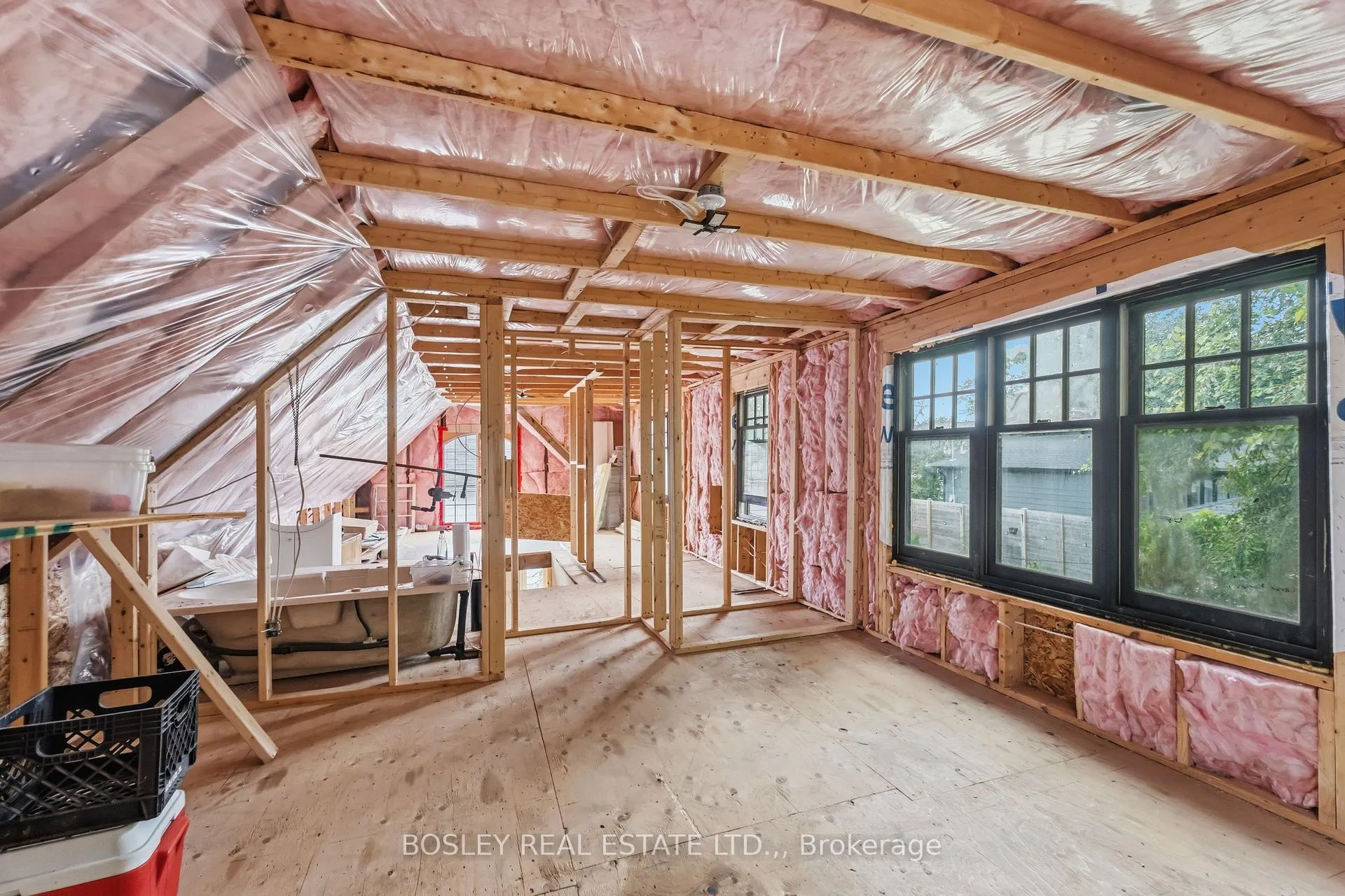 Photo 22 of 230 Pelham Road, St. Catharines, Western Hill — HOMEH