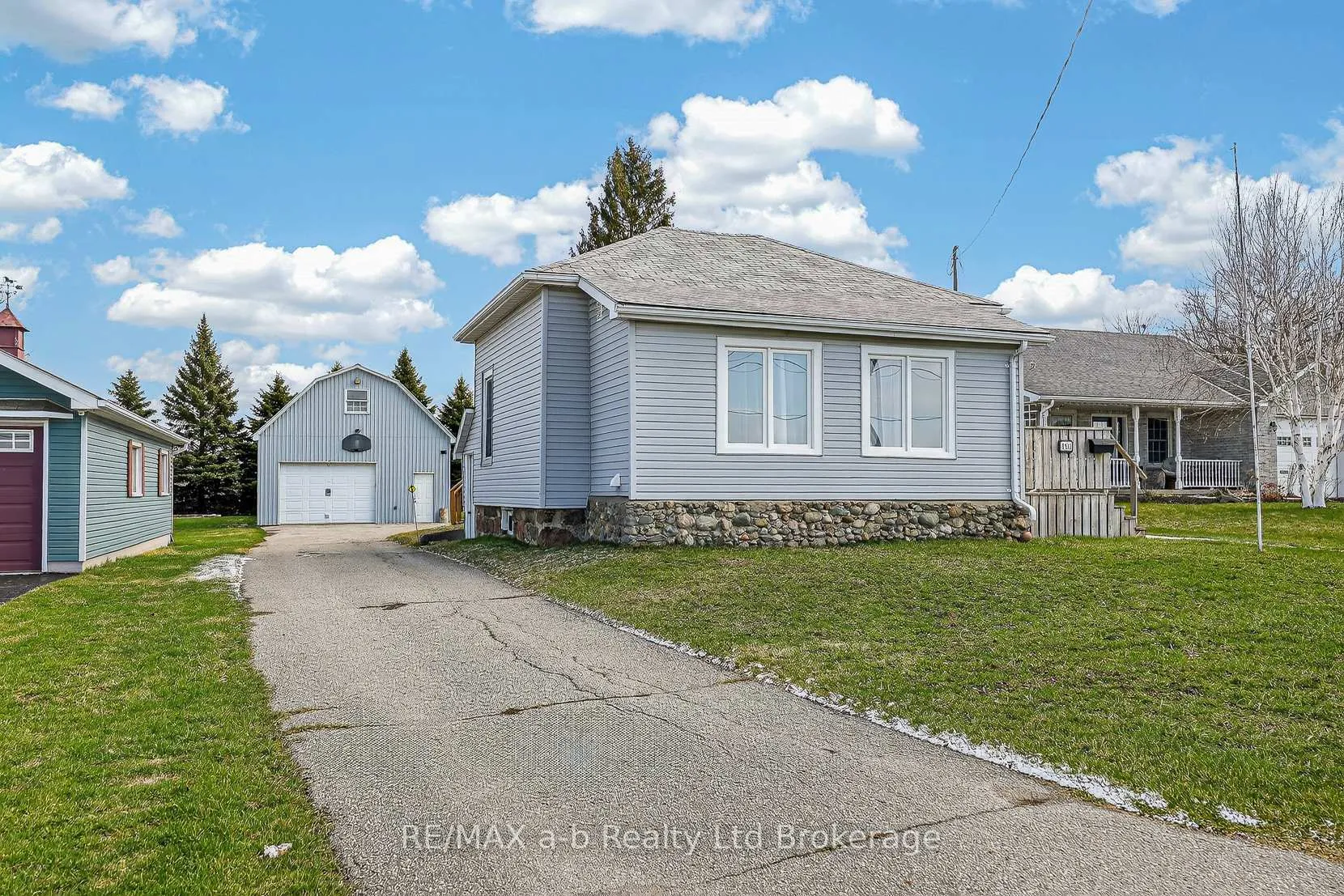 Photo 1 of 191 Whiting Street, Ingersoll, Ingersoll - South — HOMEH