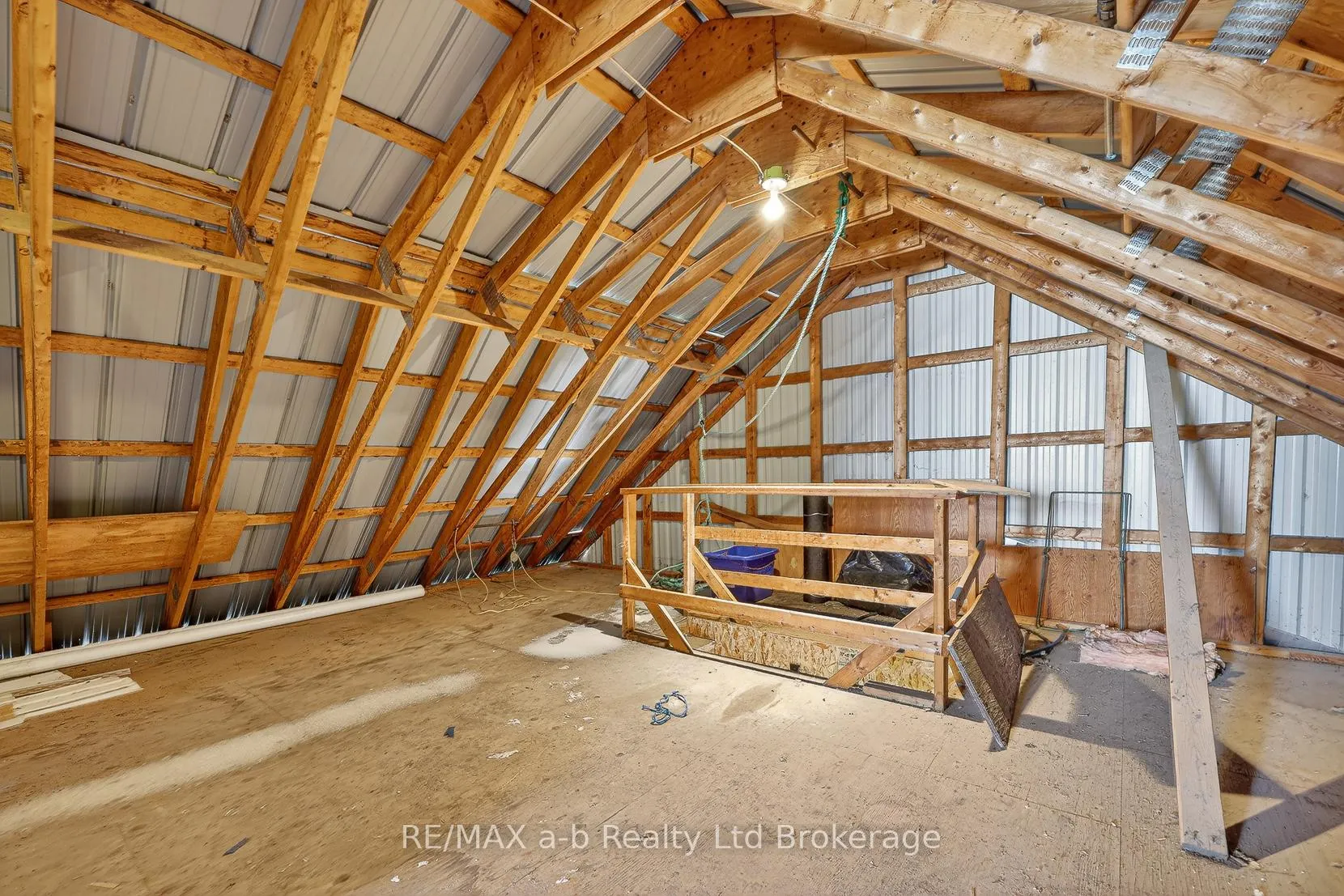 Photo 31 of 191 Whiting Street, Ingersoll, Ingersoll - South — HOMEH
