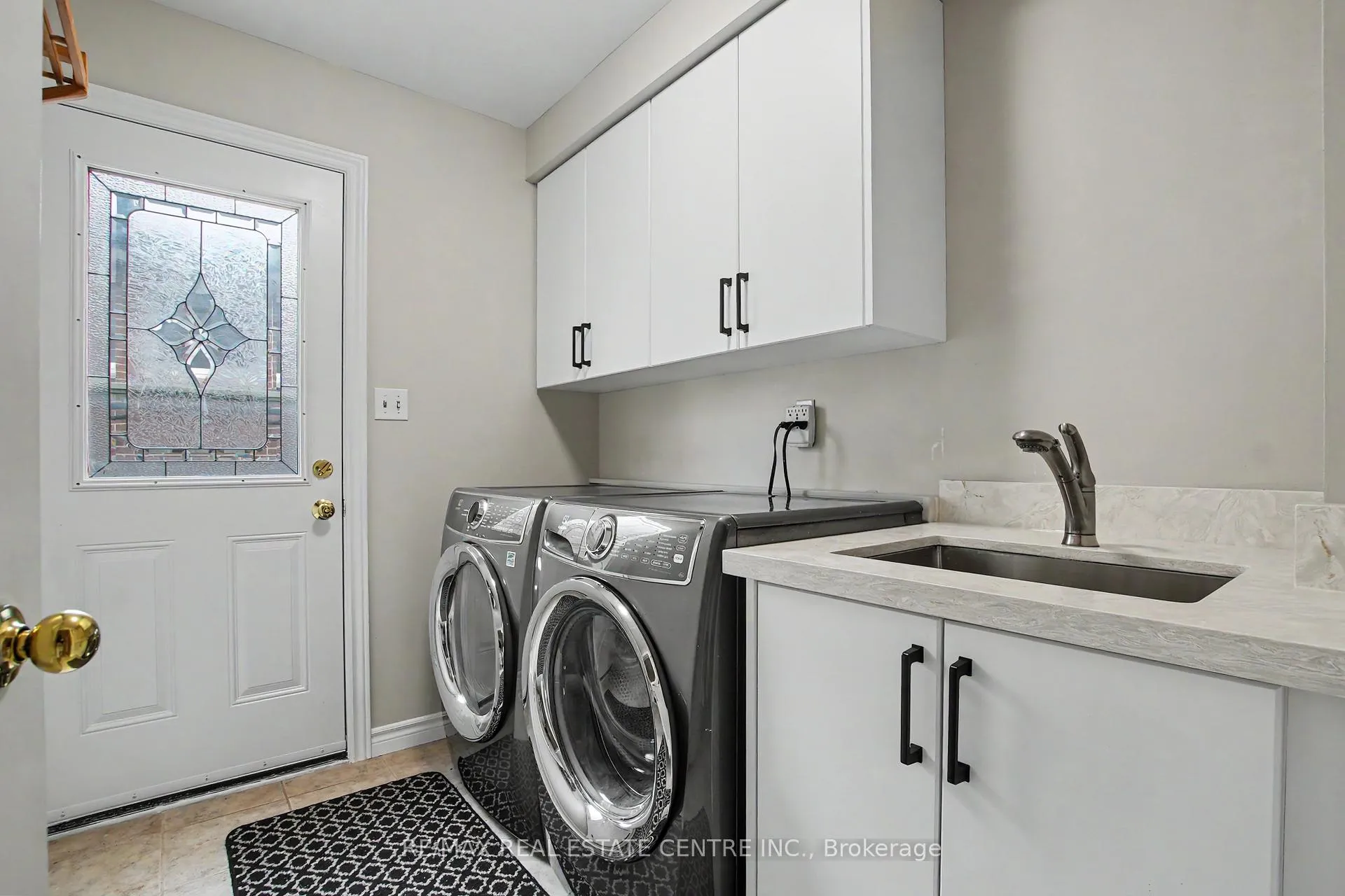 Photo 21 of 819 Childs Drive, Milton, Timberlea — HOMEH