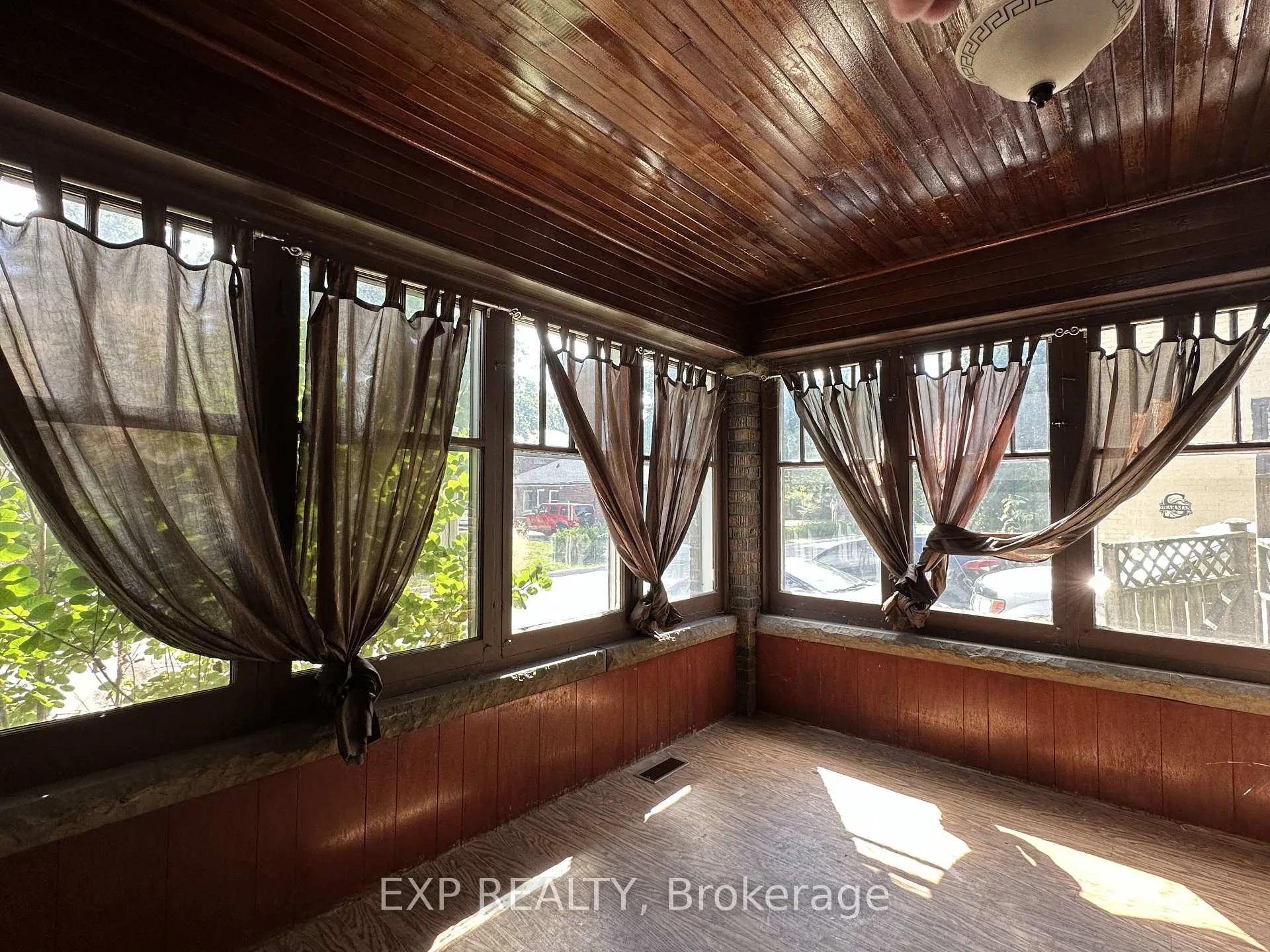 Photo 2 of 15 St Anne's Place, St. Thomas — HOMEH