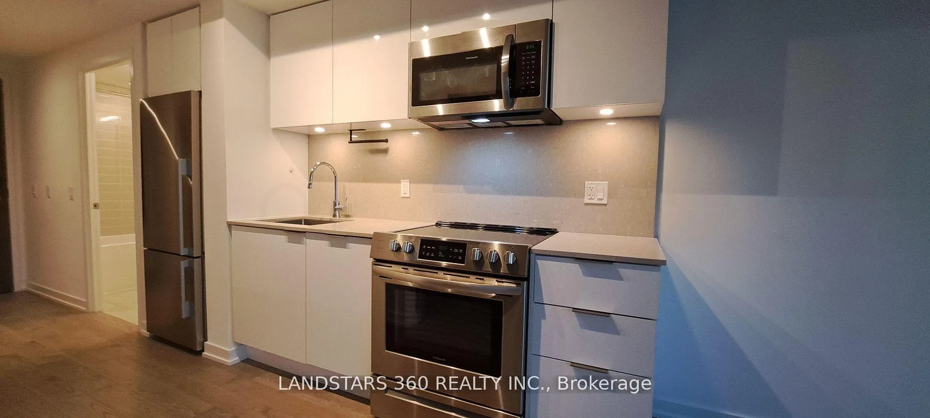 Photo 5 of Unit 1514, 25 Richmond Street E, Toronto, Church-Yonge Corridor — HOMEH