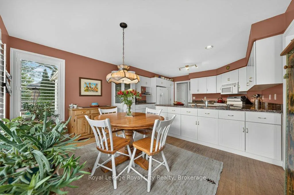 Photo 16 of 94 Kortright Road E, Guelph, Kortright East — HOMEH