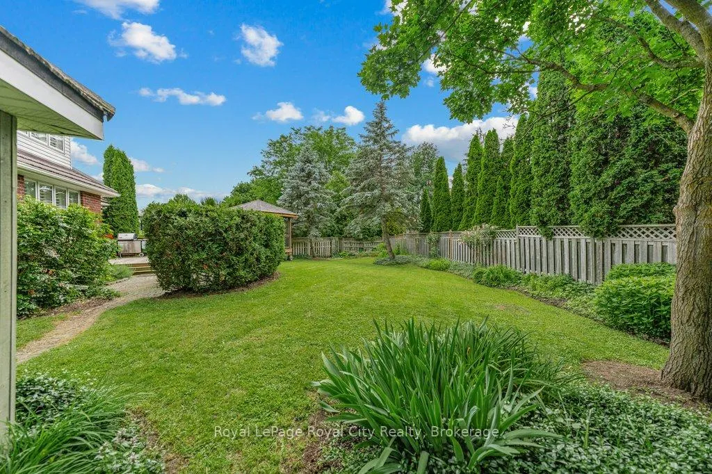 Photo 36 of 94 Kortright Road E, Guelph, Kortright East — HOMEH