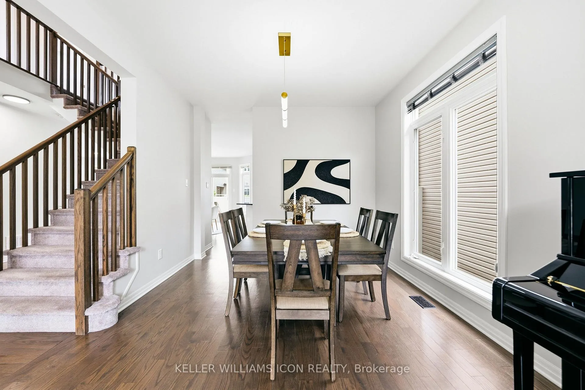 Photo 11 of 547 Peerless Street, Ottawa, Barrhaven - Cedargrove/Fraserdale — HOMEH