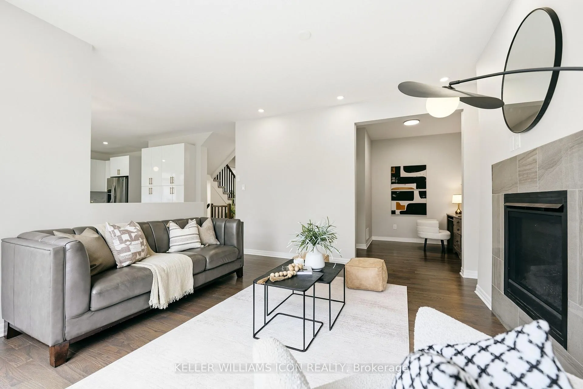 Photo 19 of 547 Peerless Street, Ottawa, Barrhaven - Cedargrove/Fraserdale — HOMEH