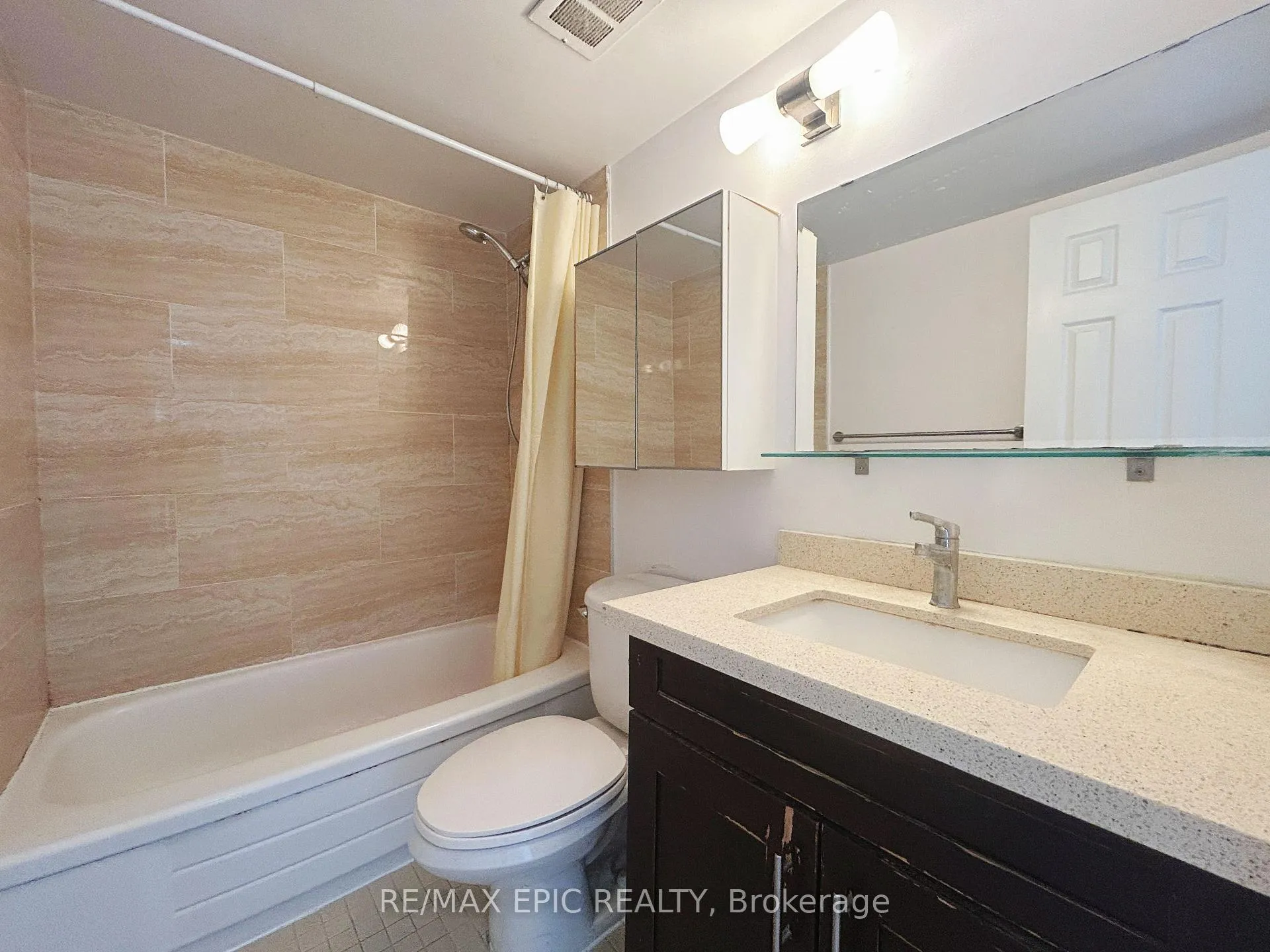 Photo 10 of Unit 908, 350 Seneca Hill Drive, North York, Don Valley Village — HOMEH