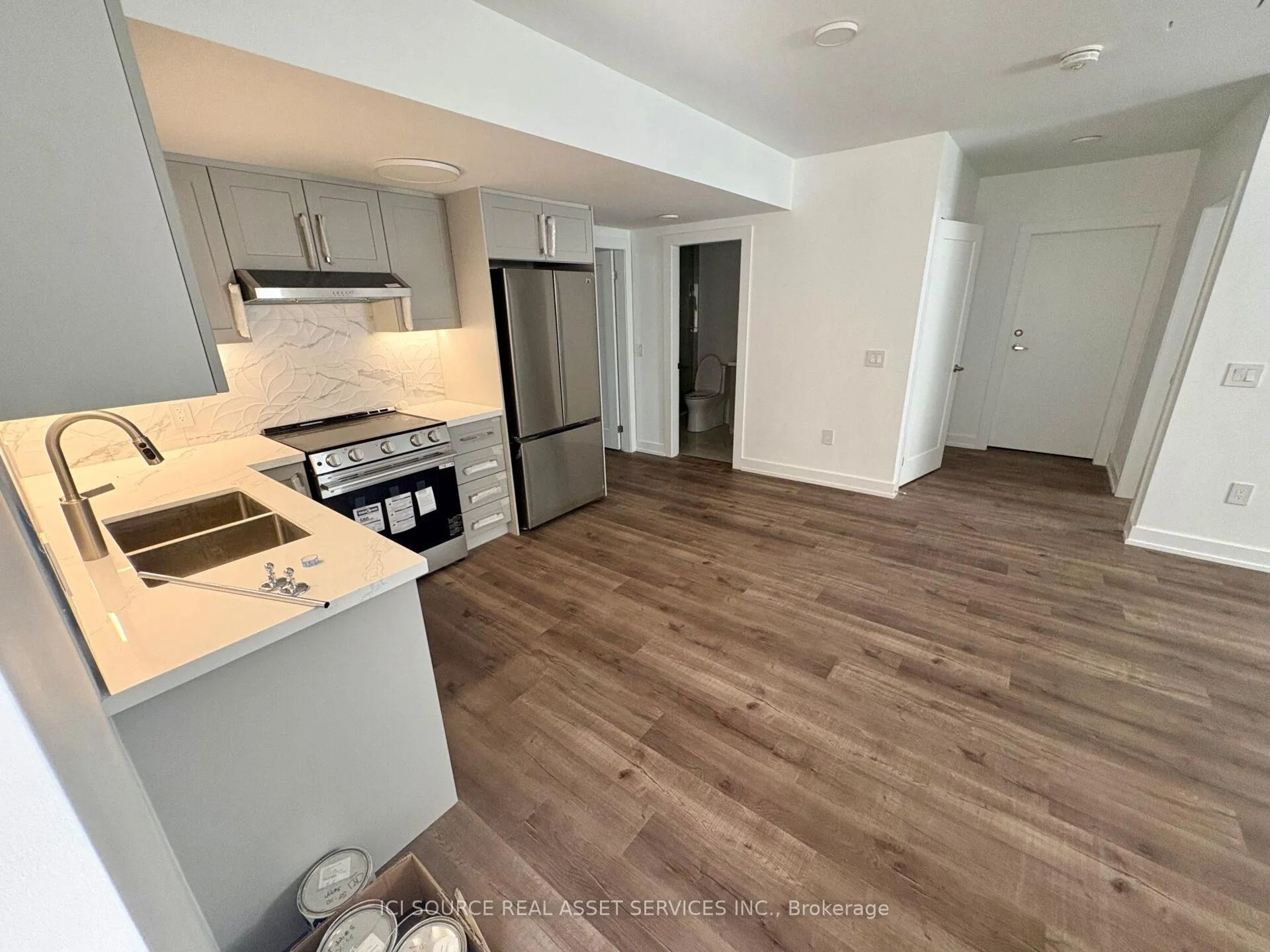 Photo 3 of Unit Basement, 8 Redkey Drive, Markham, Milliken Mills East — HOMEH